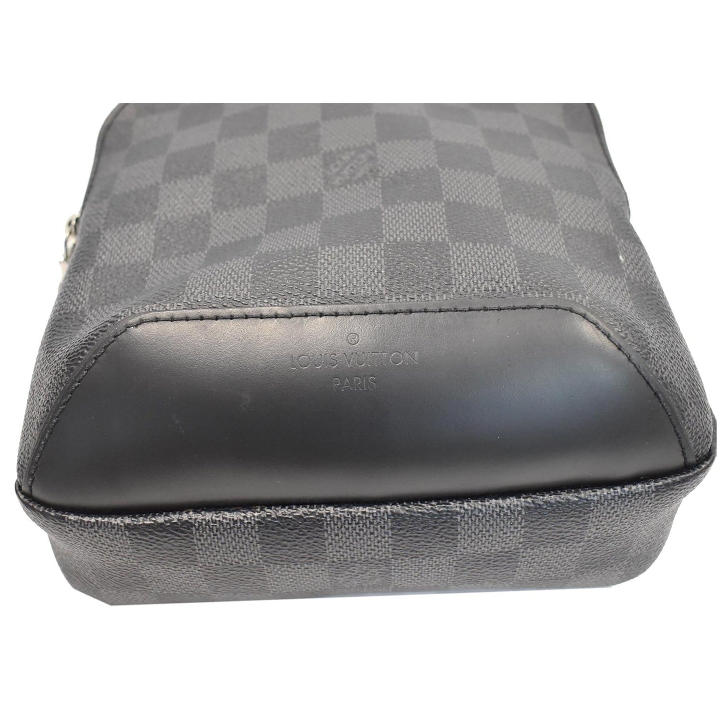 LOUIS VUITTON Avenue Sling Damier Graphite Crossbody Bag Black