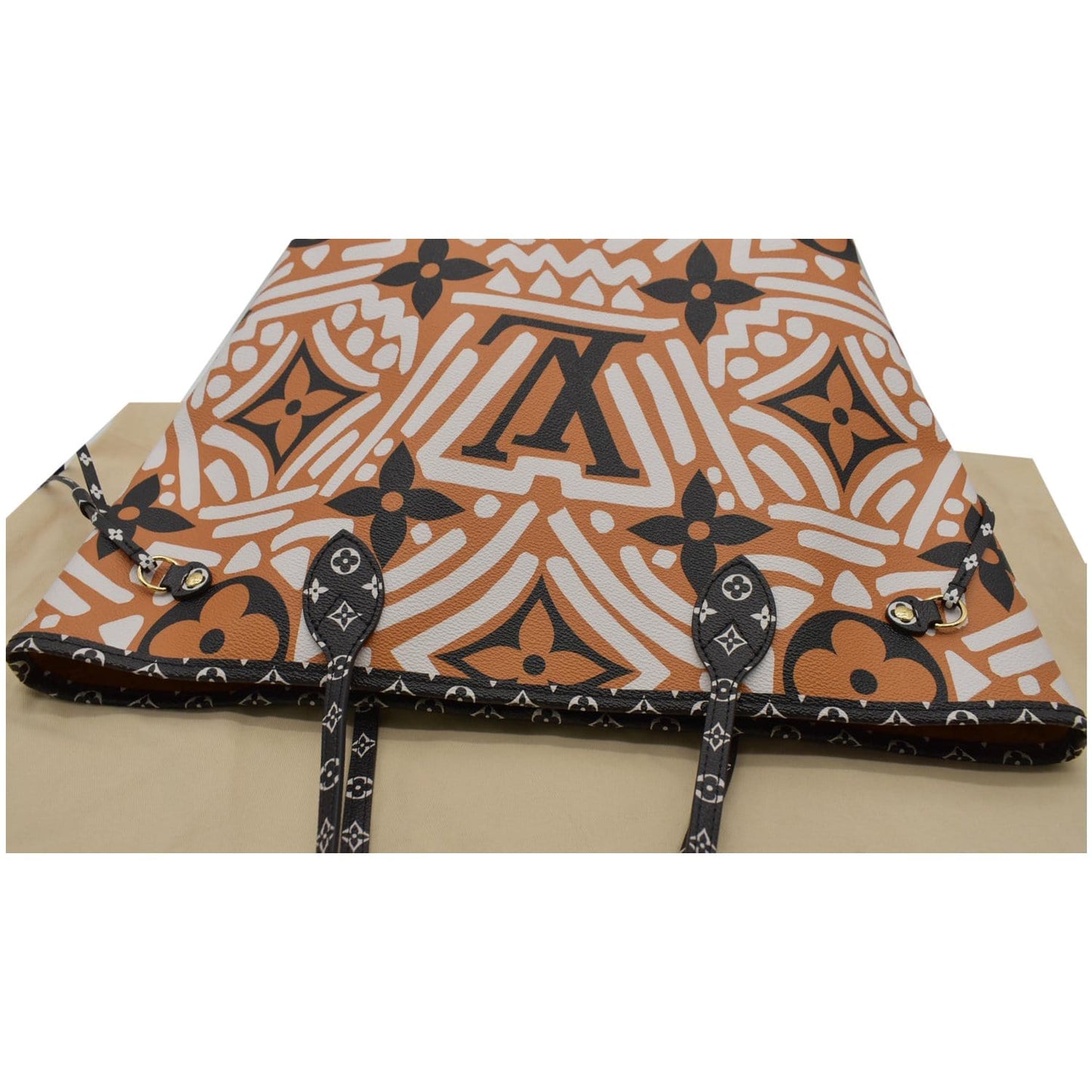 LOUIS VUITTON Neverfull Crafty MM Monogram Gaint Canvas Tote Bag Caramel