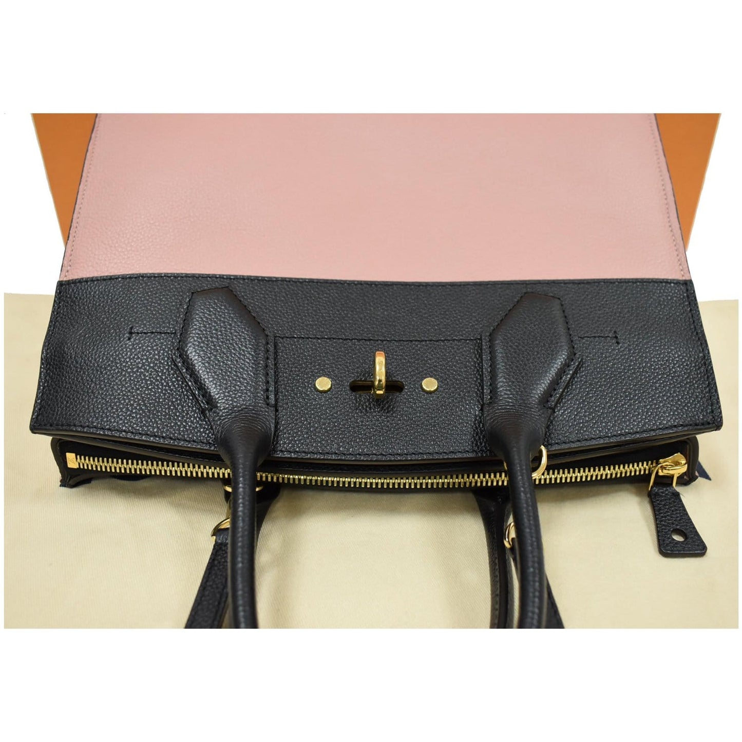 LOUIS VUITTON City Steamer MM Leather Shoulder Bag Magnolia