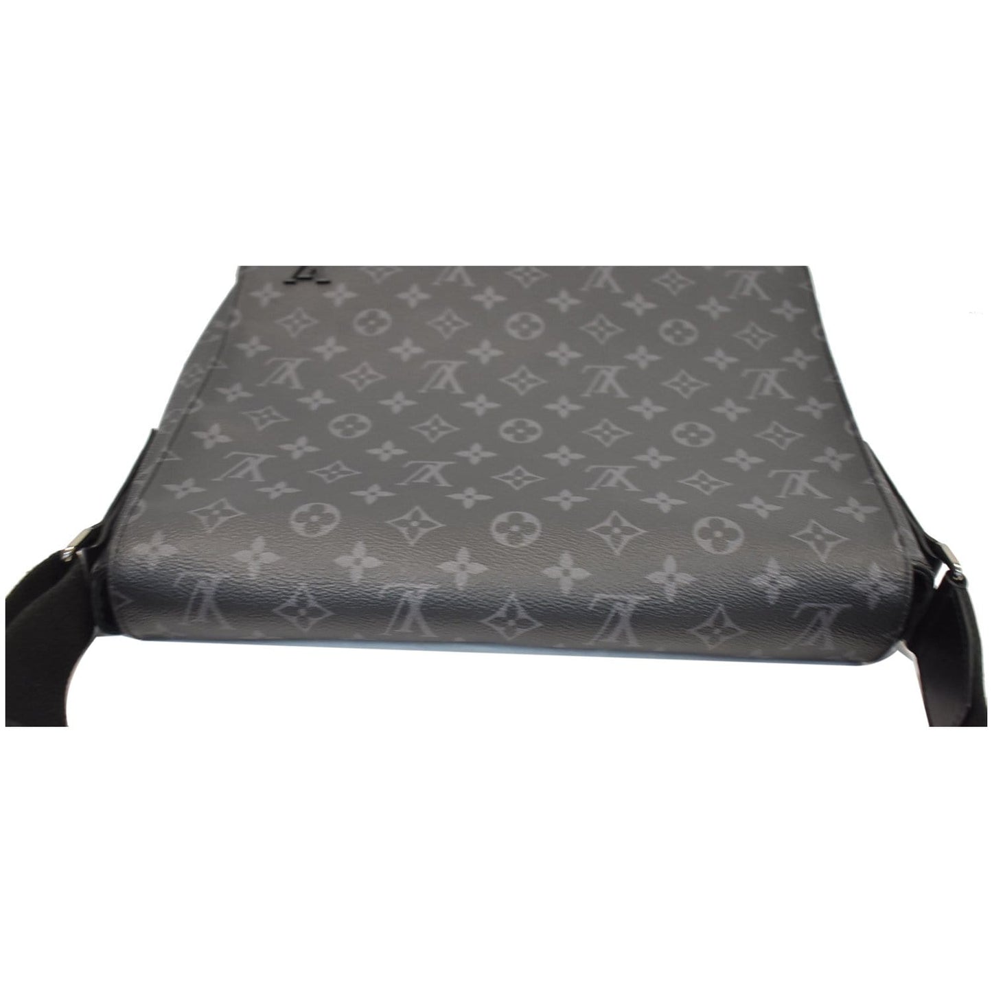 LOUIS VUITTON District MM Monogram Eclipse Messenger Bag Black