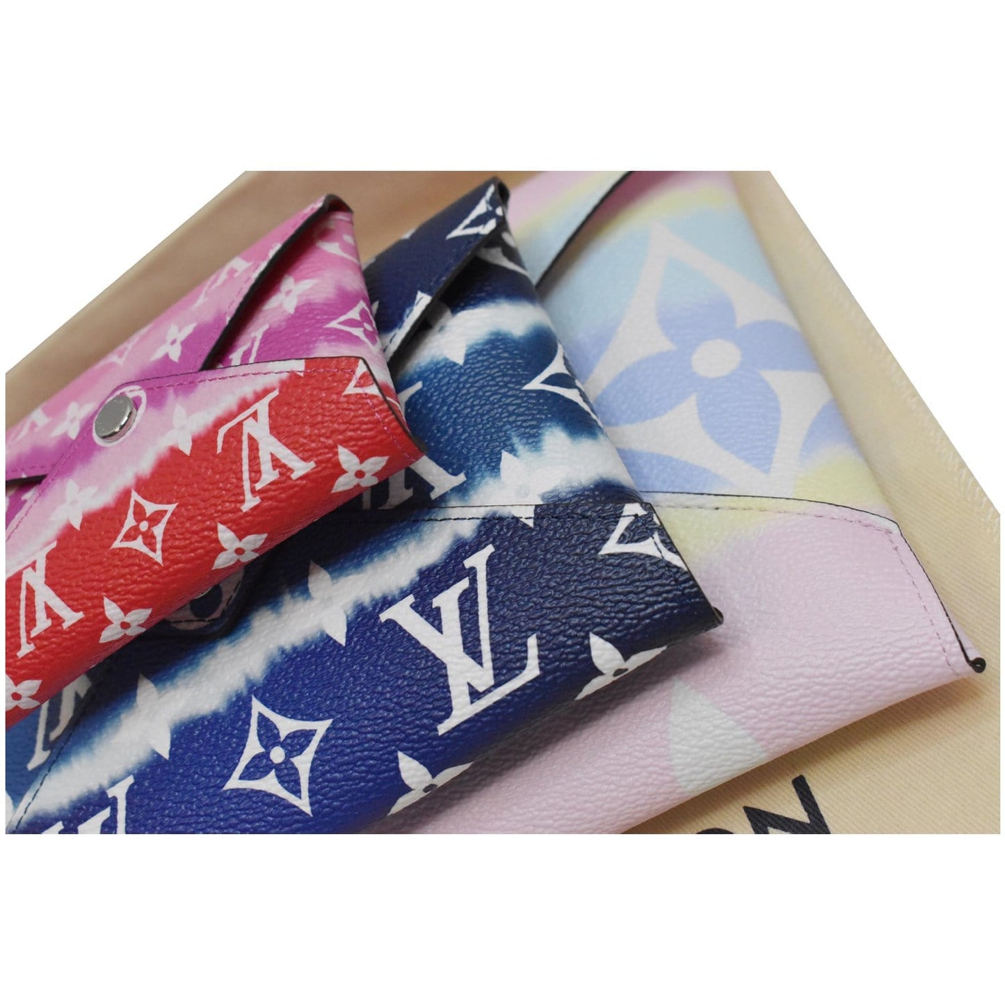 LOUIS VUITTON Summer Kirigami Pochette Set Monogram Escale Pastel/Blue/Red - 25% OFF