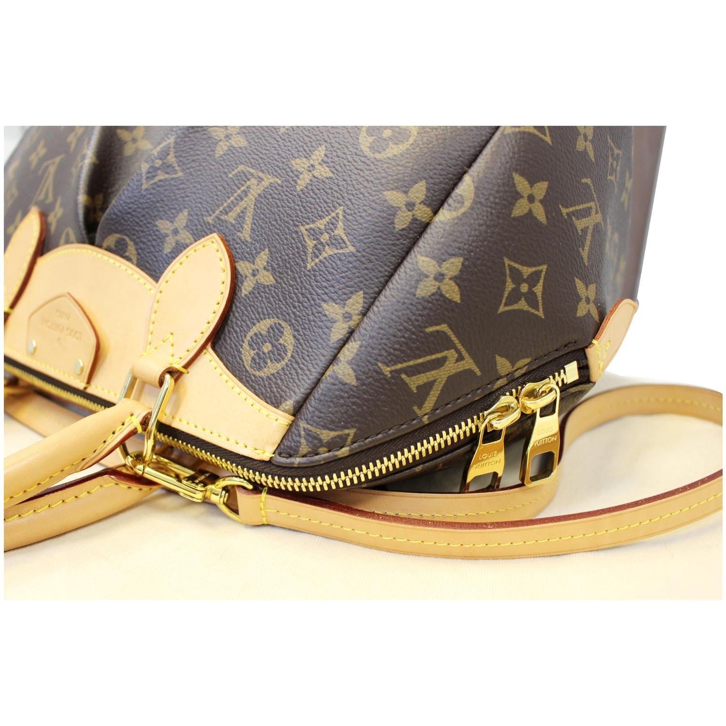 LOUIS VUITTON Segur Monogram Canvas Shoulder Handbag Brown