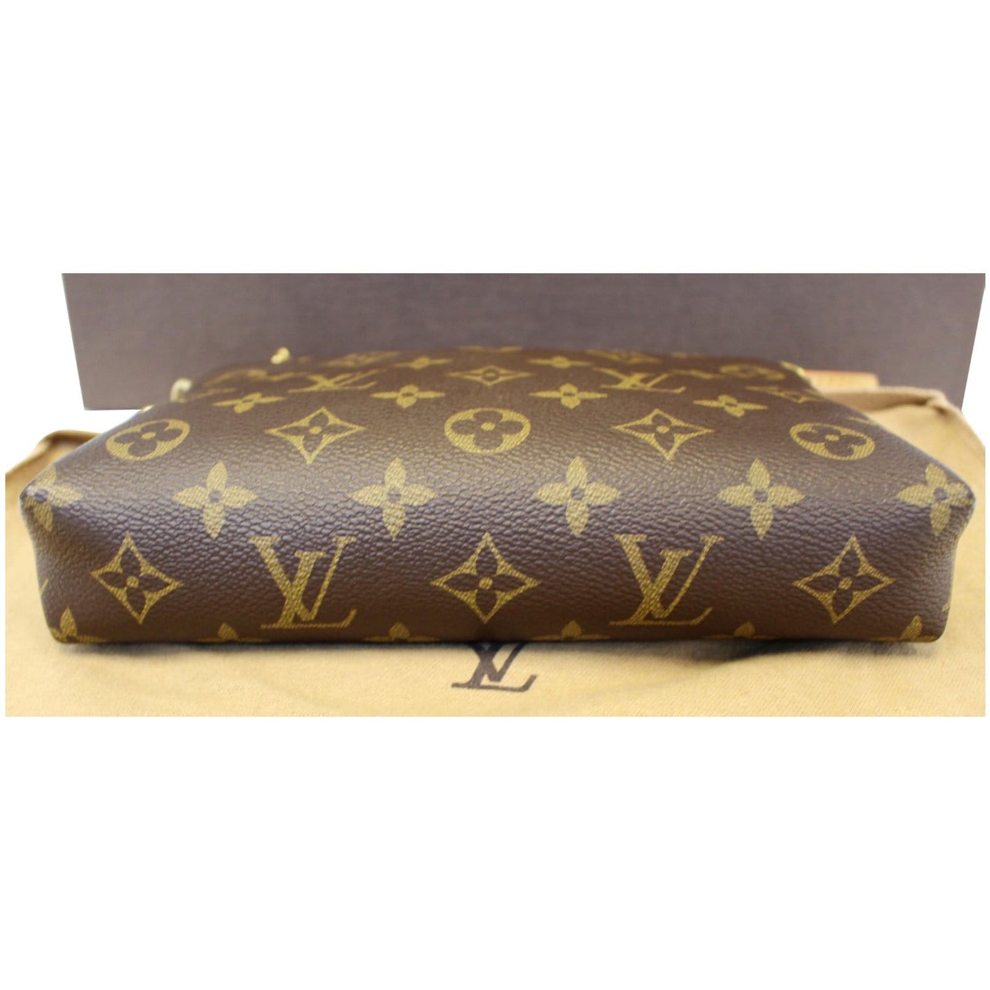 LOUIS VUITTON Pallas Monogram Canvas Clutch Crossbody Bag Brown