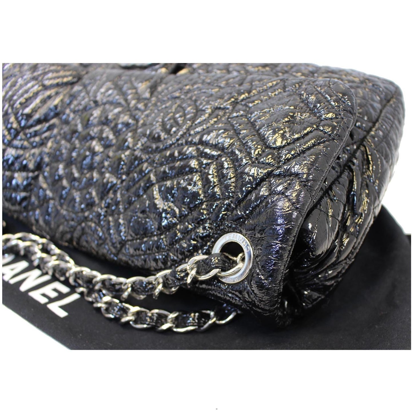 CHANEL Quilted Pattern Jumbo Single Flap Bag Black
