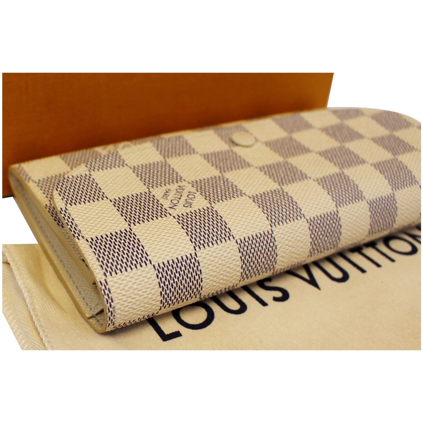 LOUIS VUITTON Emilie Damier Azur Wallet White
