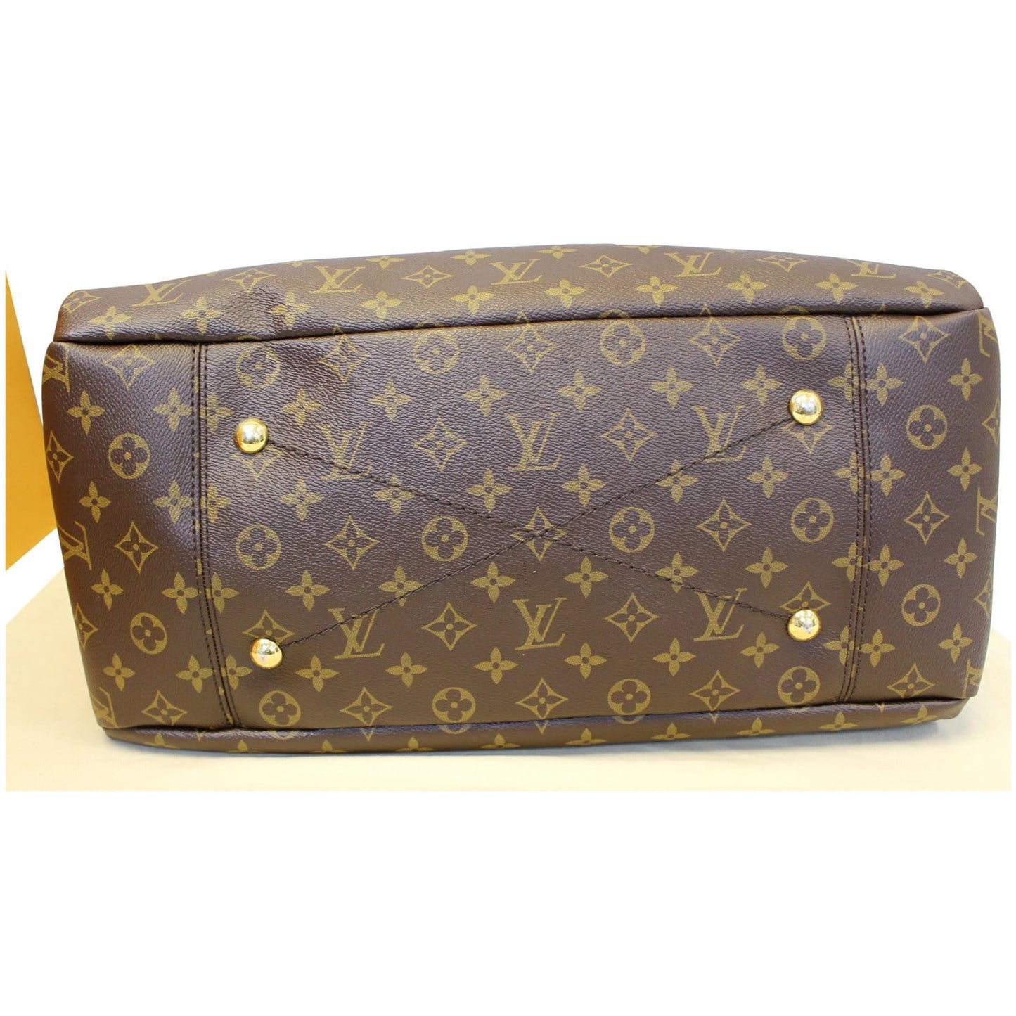 LOUIS VUITTON Artsy MM Monogram Canvas Shoulder Bag Brown