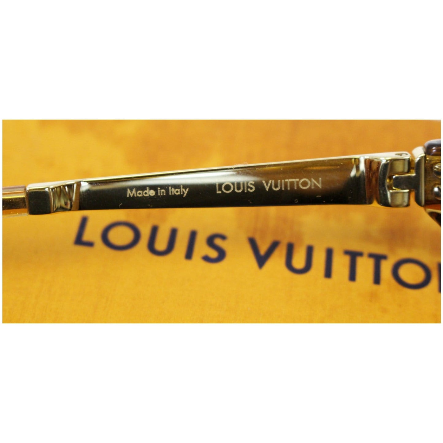 LOUIS VUITTON Petit Soupcon Cat Eye Sunglasses Brown/Gold Z0487W