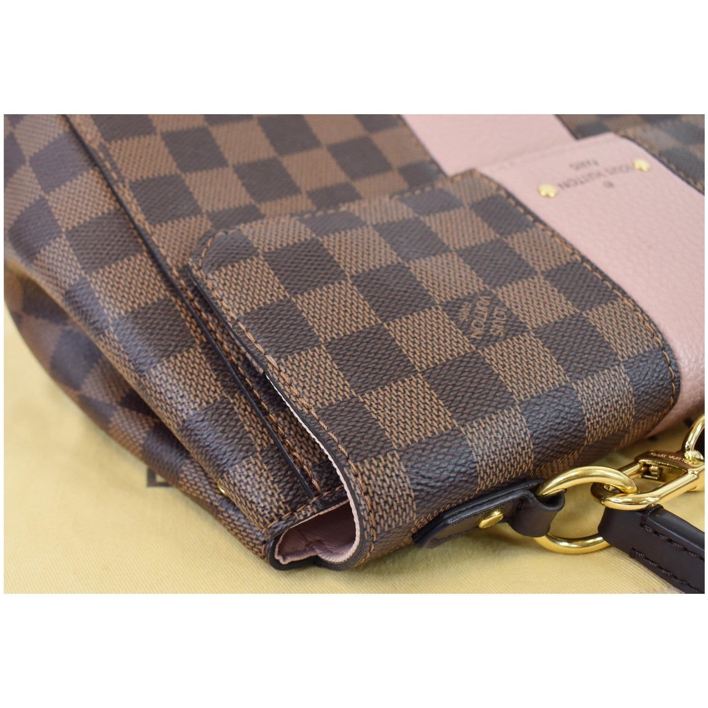 LOUIS VUITTON Bond Street Damier Ebene Shoulder Bag Magnolia