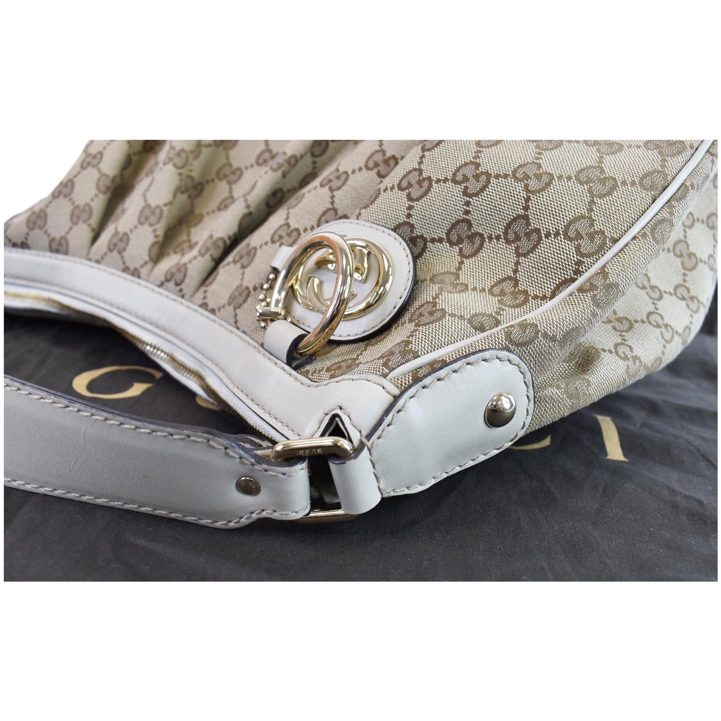 GUCCI Medium Sukey GG Canvas Hobo Bag Beige 232955