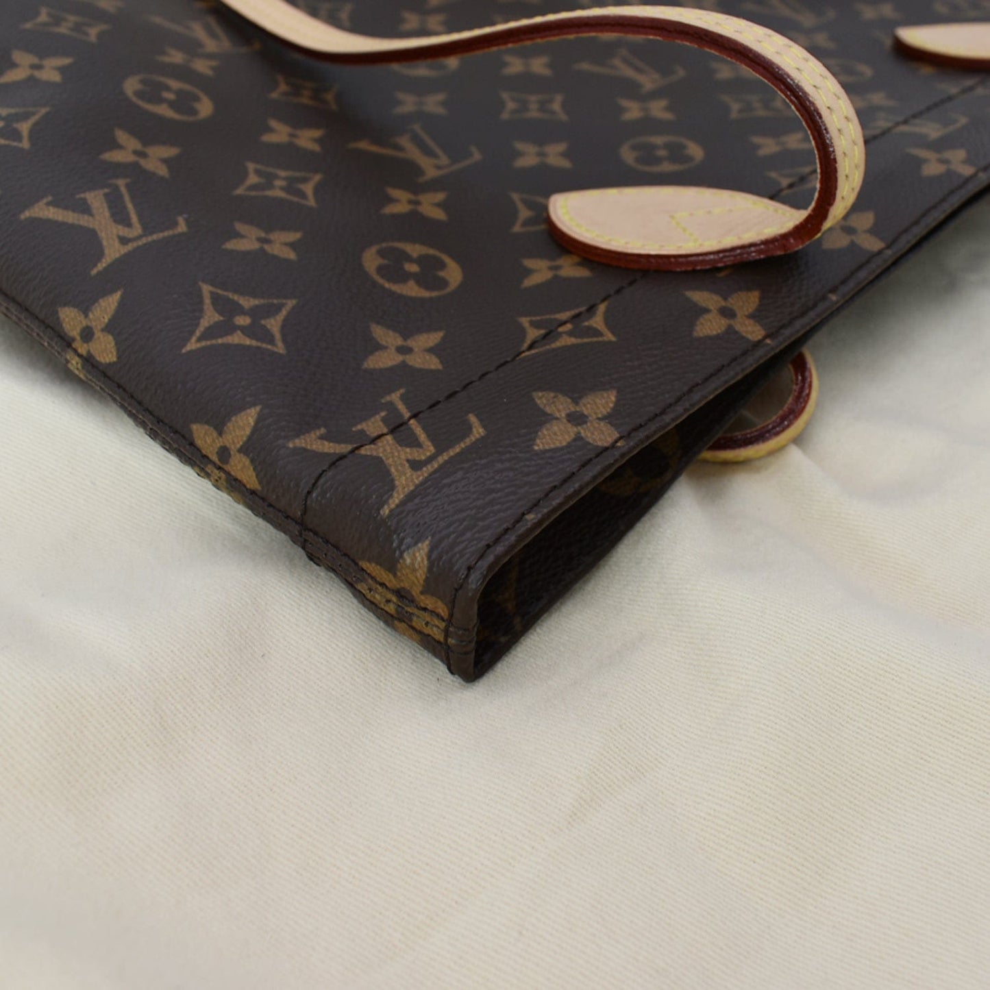LOUIS VUITTON Carry it Monogram Canvas Shoulder Bag Brown