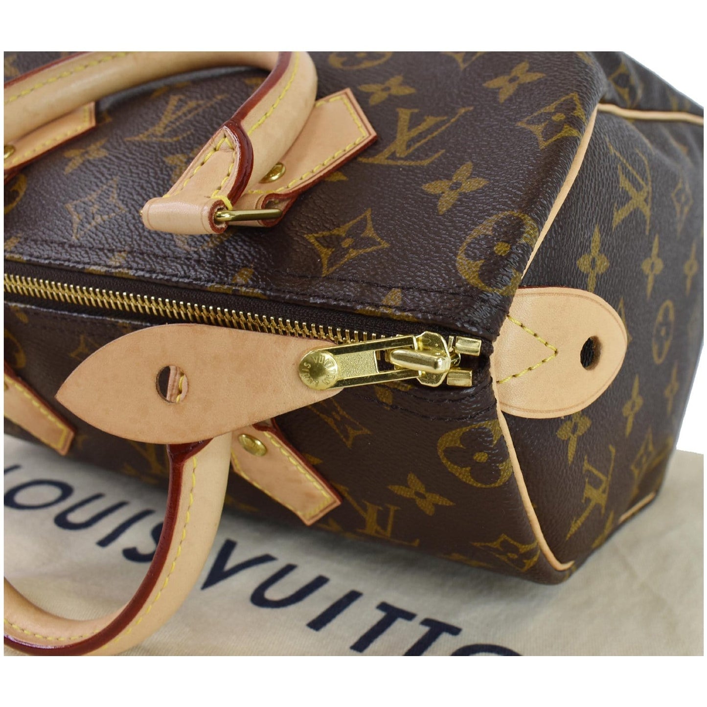 LOUIS VUITTON Speedy 25 Monogram Canvas Shoulder Bag Brown