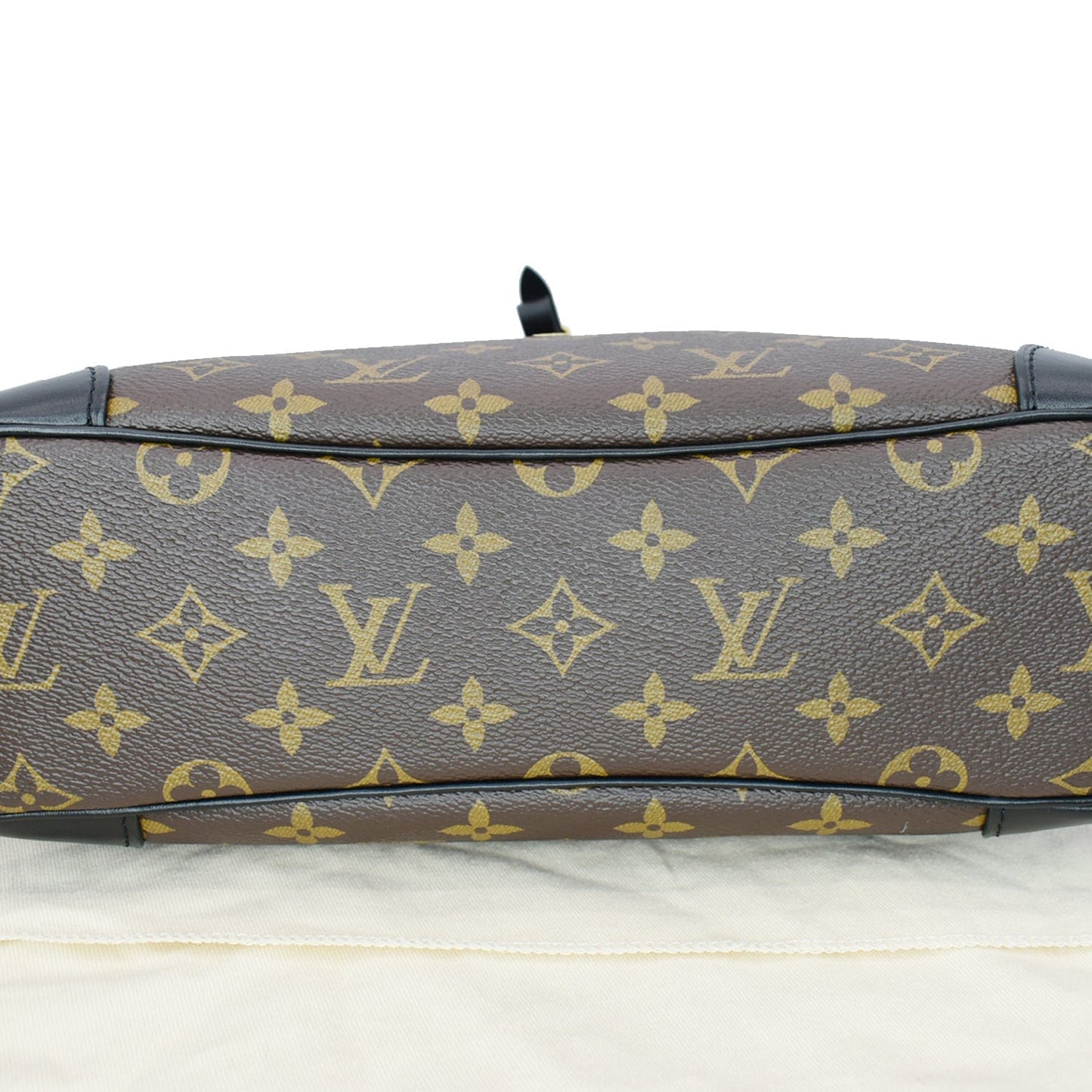 LOUIS VUITTON Odeon NM MM Monogram Canvas Shoulder Bag Brown