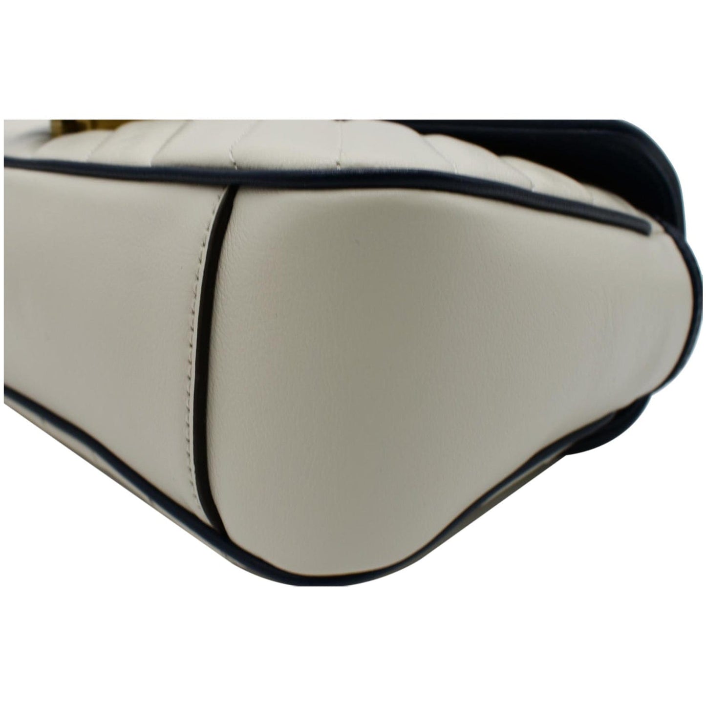 GUCCI Torchon GG Marmont Small Calfskin Matelasse Shoulder Bag White