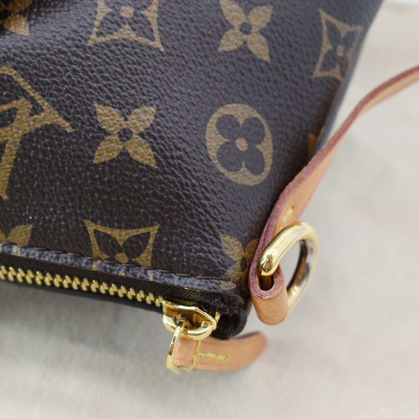 LOUIS VUITTON Turenne MM Monogram Canvas 2Way Shoulder Bag Brown