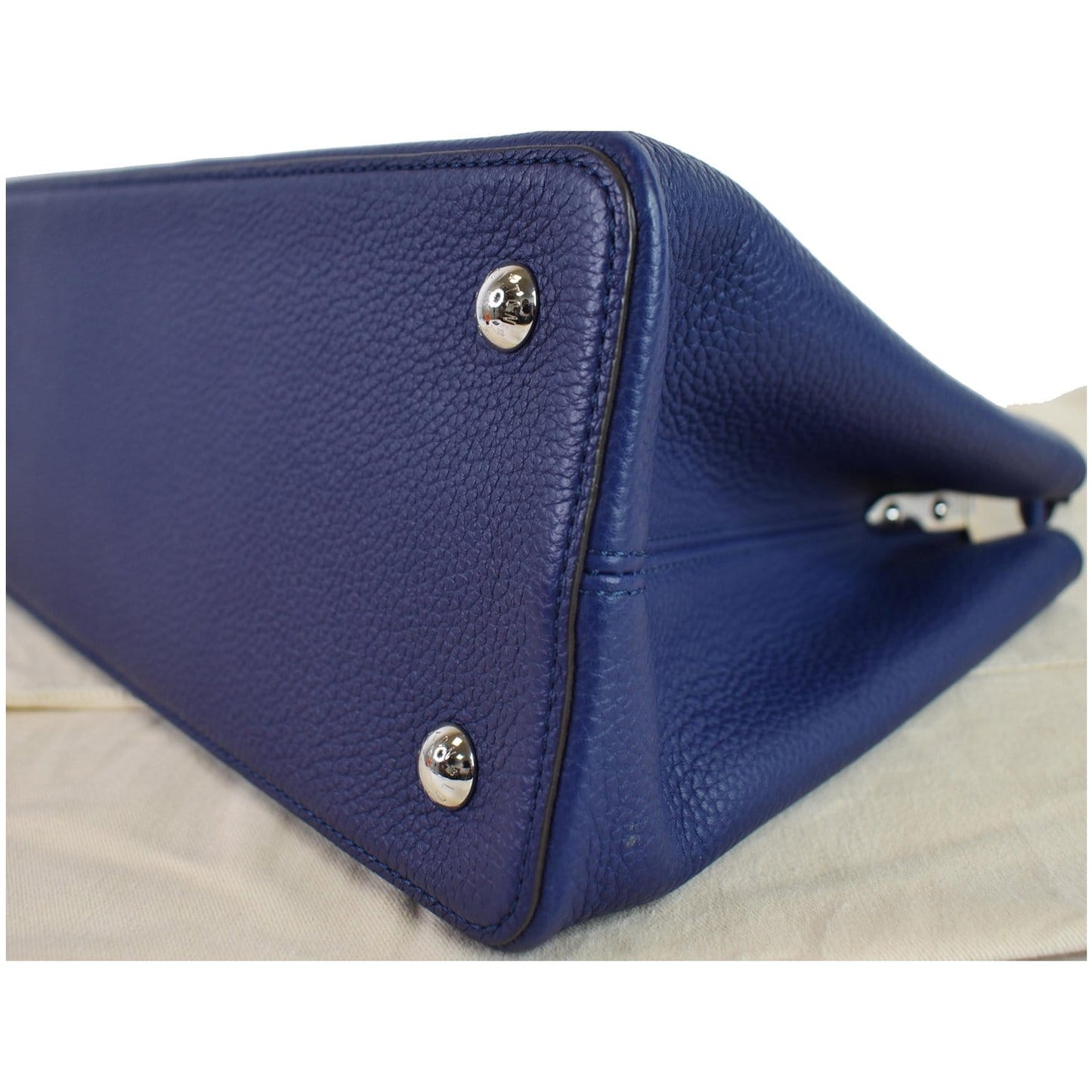 LOUIS VUITTON Capucines MM Taurillon Leather Satchel Bag Blue