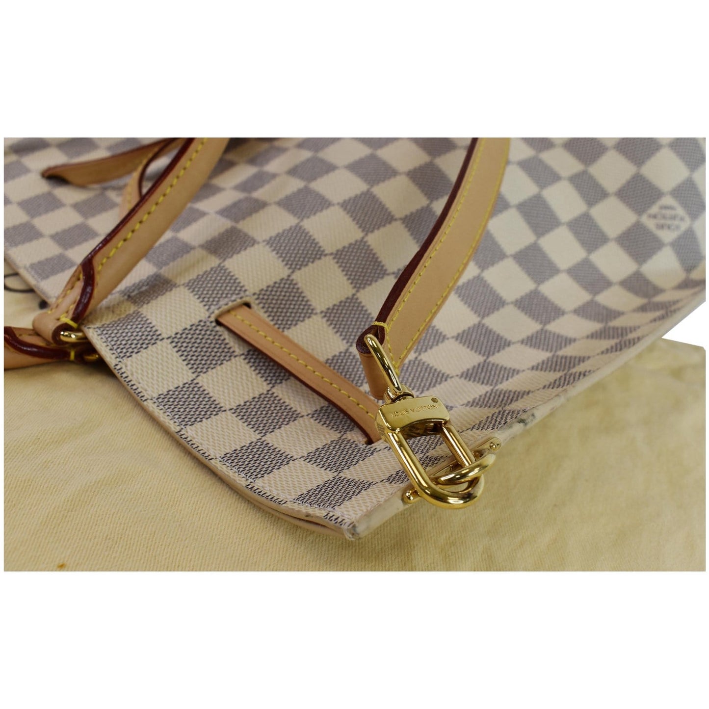 LOUIS VUITTON Girolata Damier Azur Shoulder Bag White