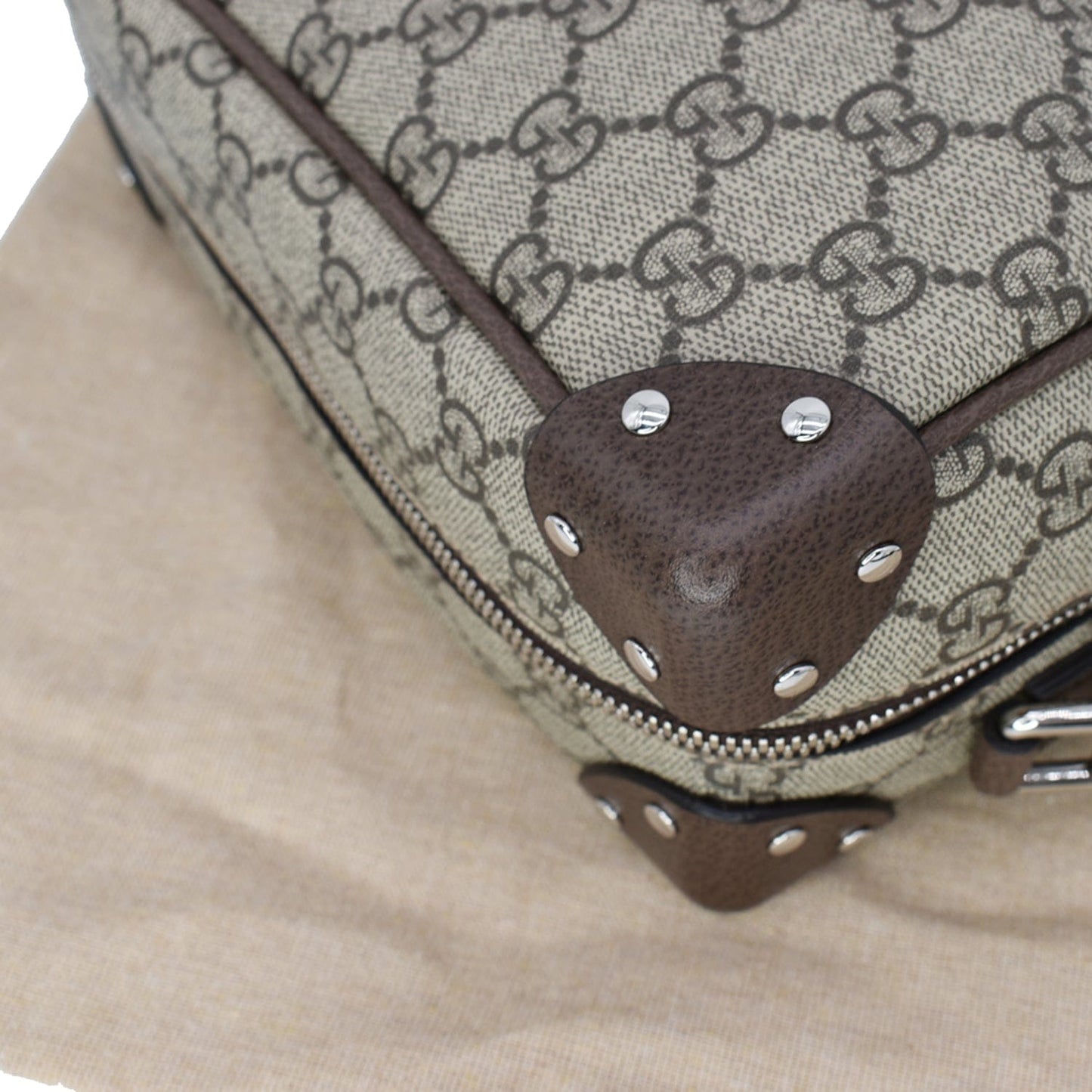 GUCCI GG Supreme Monogram Canvas Shoulder Bag Beige 626363