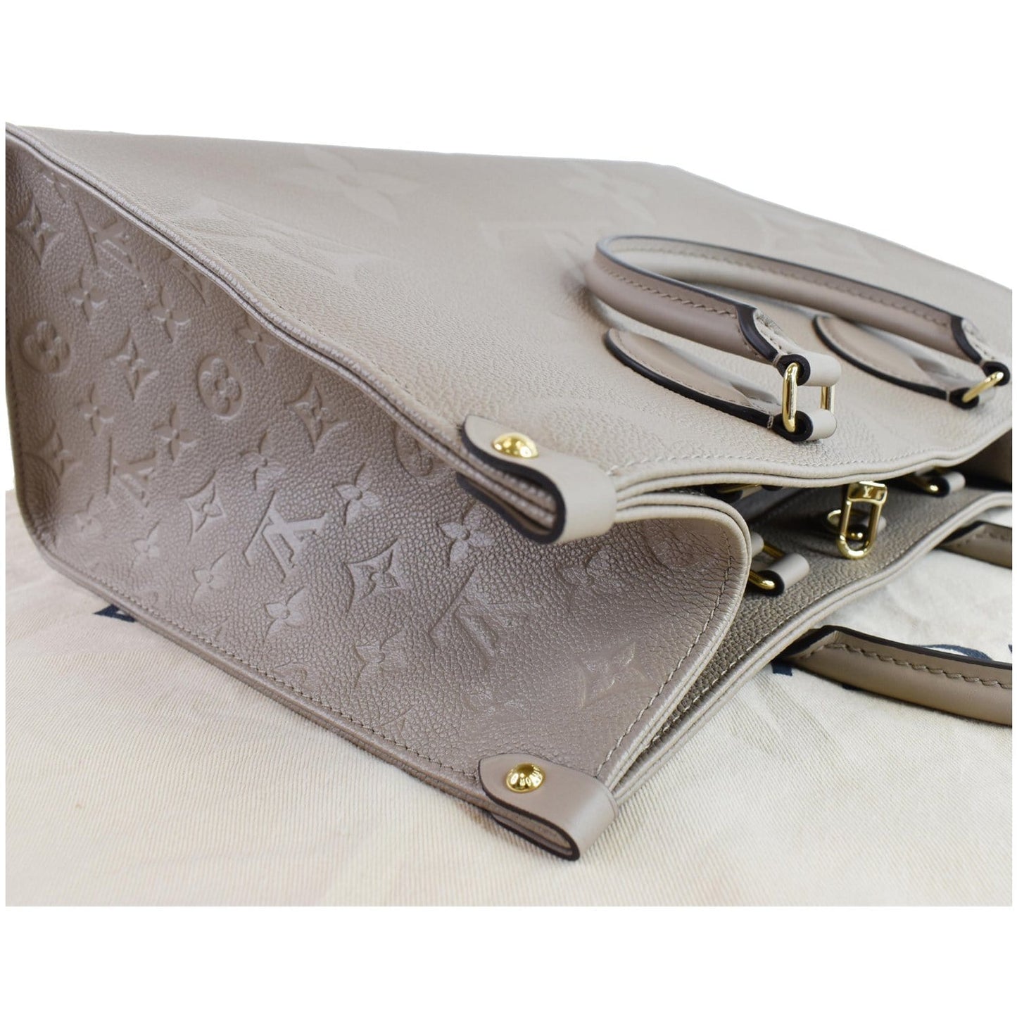 LOUIS VUITTON Onthego MM Monogram Empreinte Shoulder Bag Tourterelle - 15% OFF