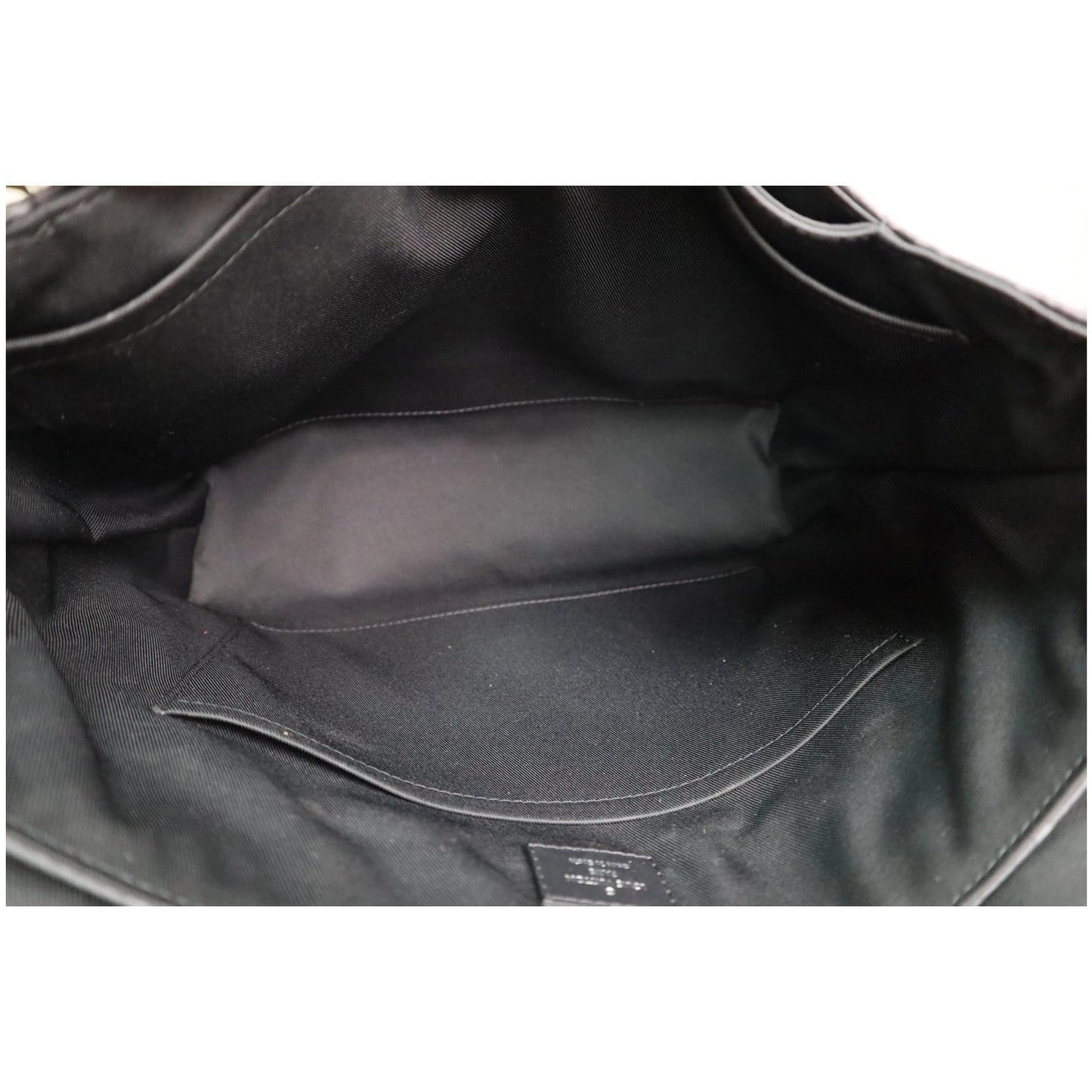 LOUIS VUITTON District MM Monogram Eclipse Messenger Bag Black