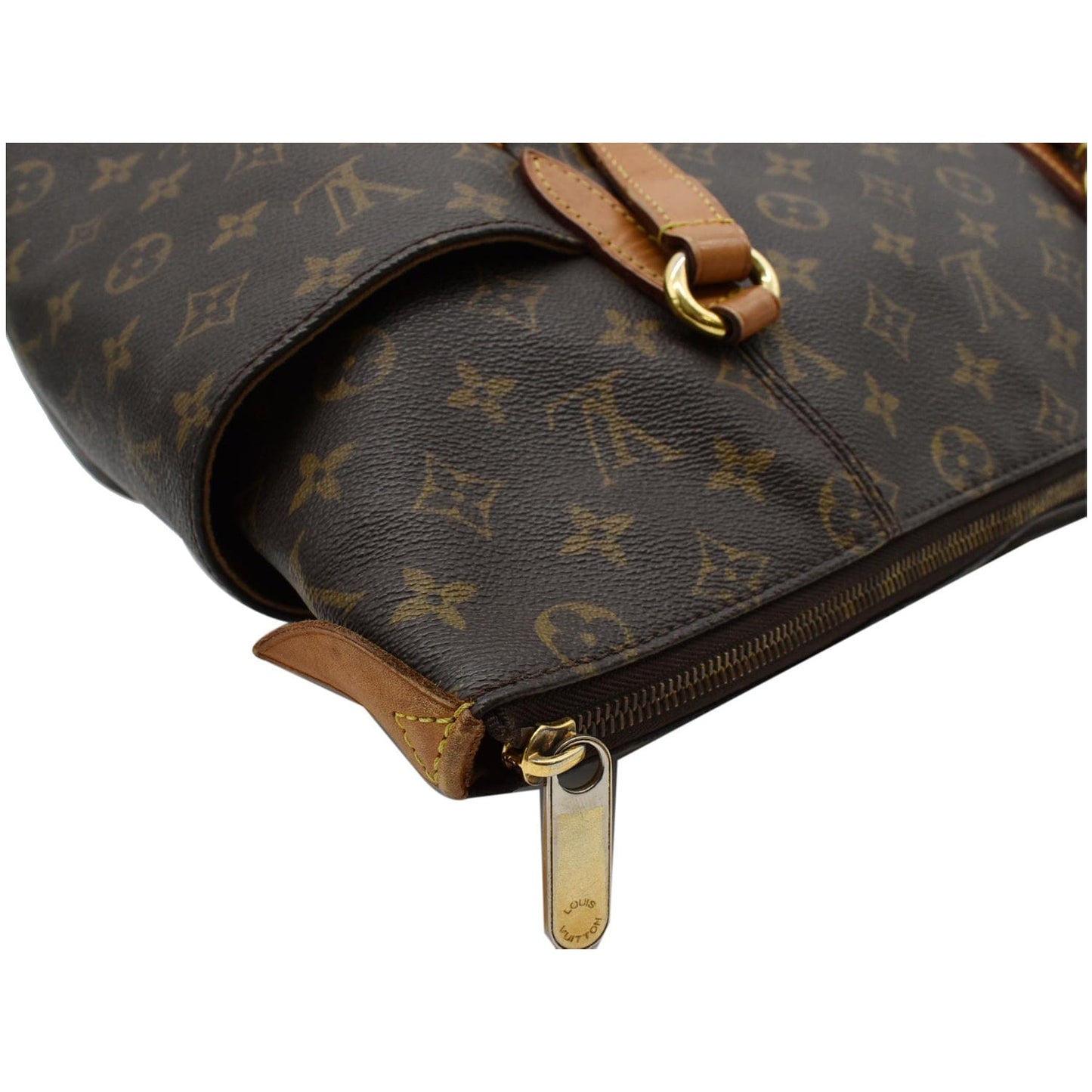 LOUIS VUITTON Totally MM Monogram Canvas Shoulder Bag Brown