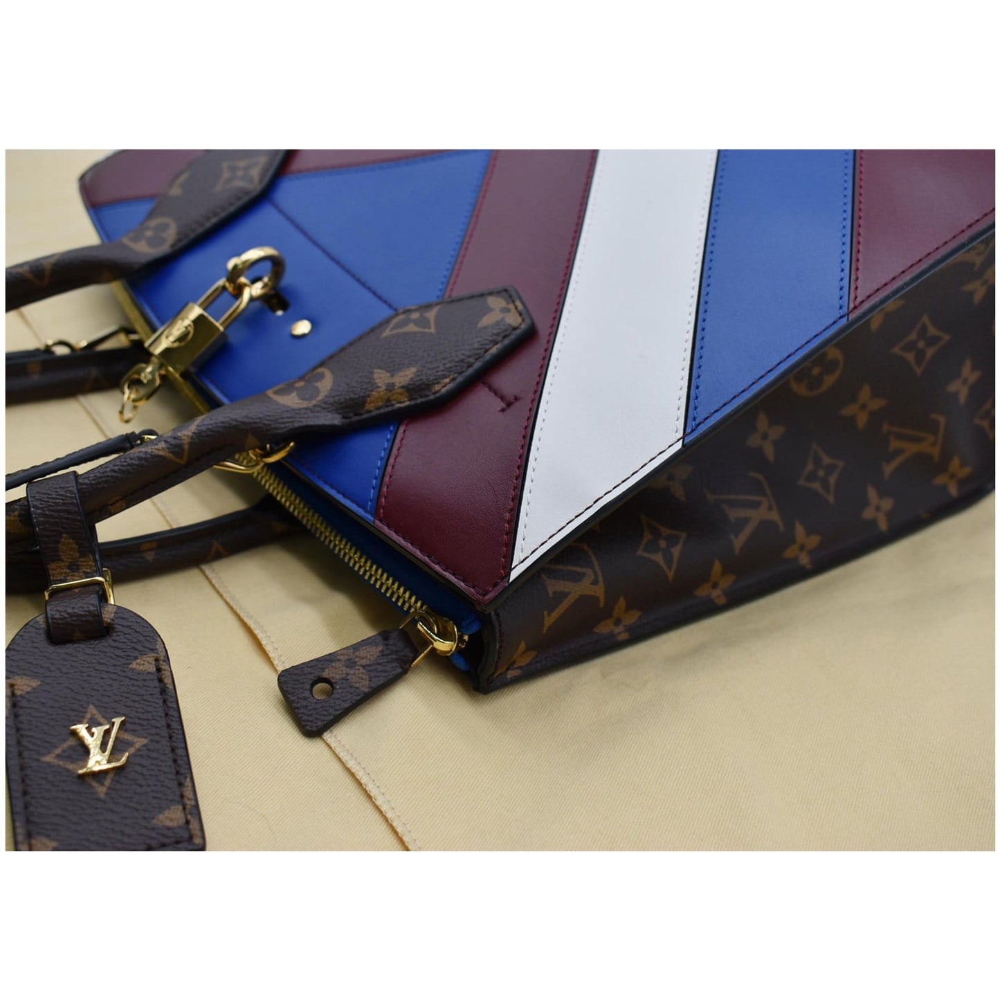 LOUIS VUITTON City Steamer MM Monogram Calfskin Tote Bag Burgundy
