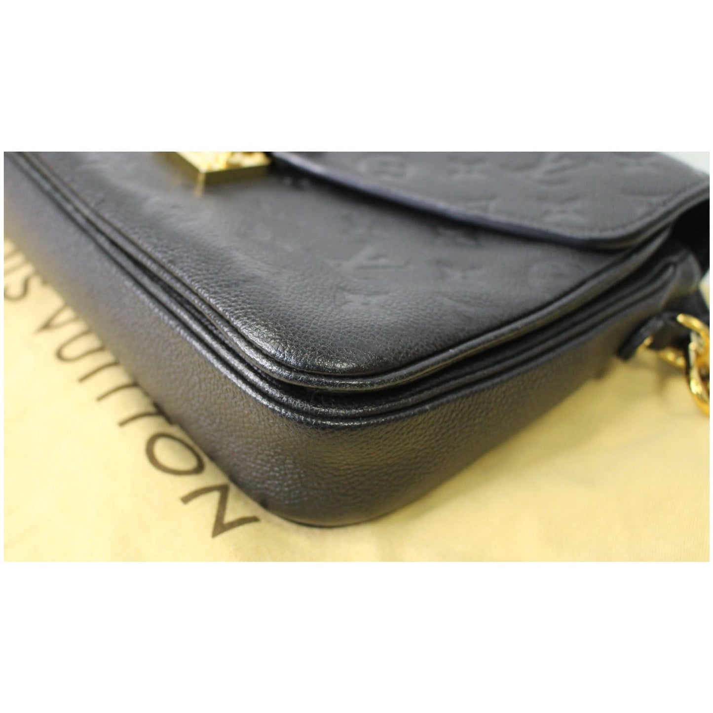LOUIS VUITTON Metis Pochette Empreinte Leather Crossbody Bag Black - 15% OFF