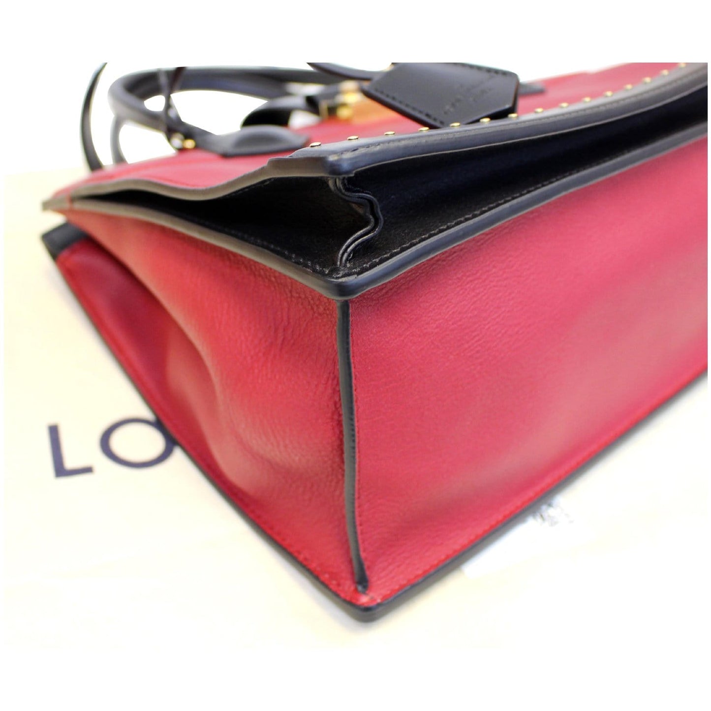 LOUIS VUITTON Cour Marly MM Calfskin Leather Shoulder Bag Rouge