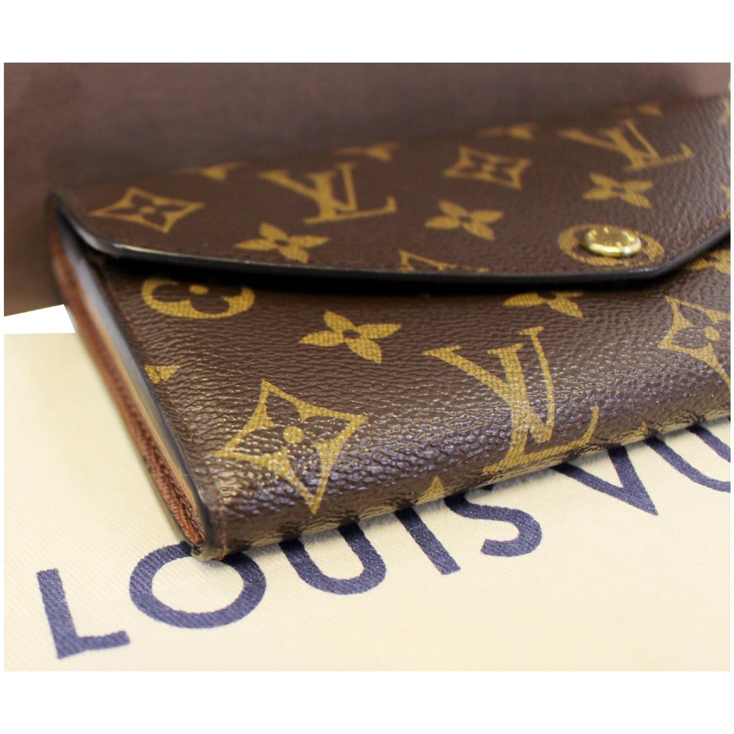 LOUIS VUITTON Sarah NM Monogram Canvas Wallet