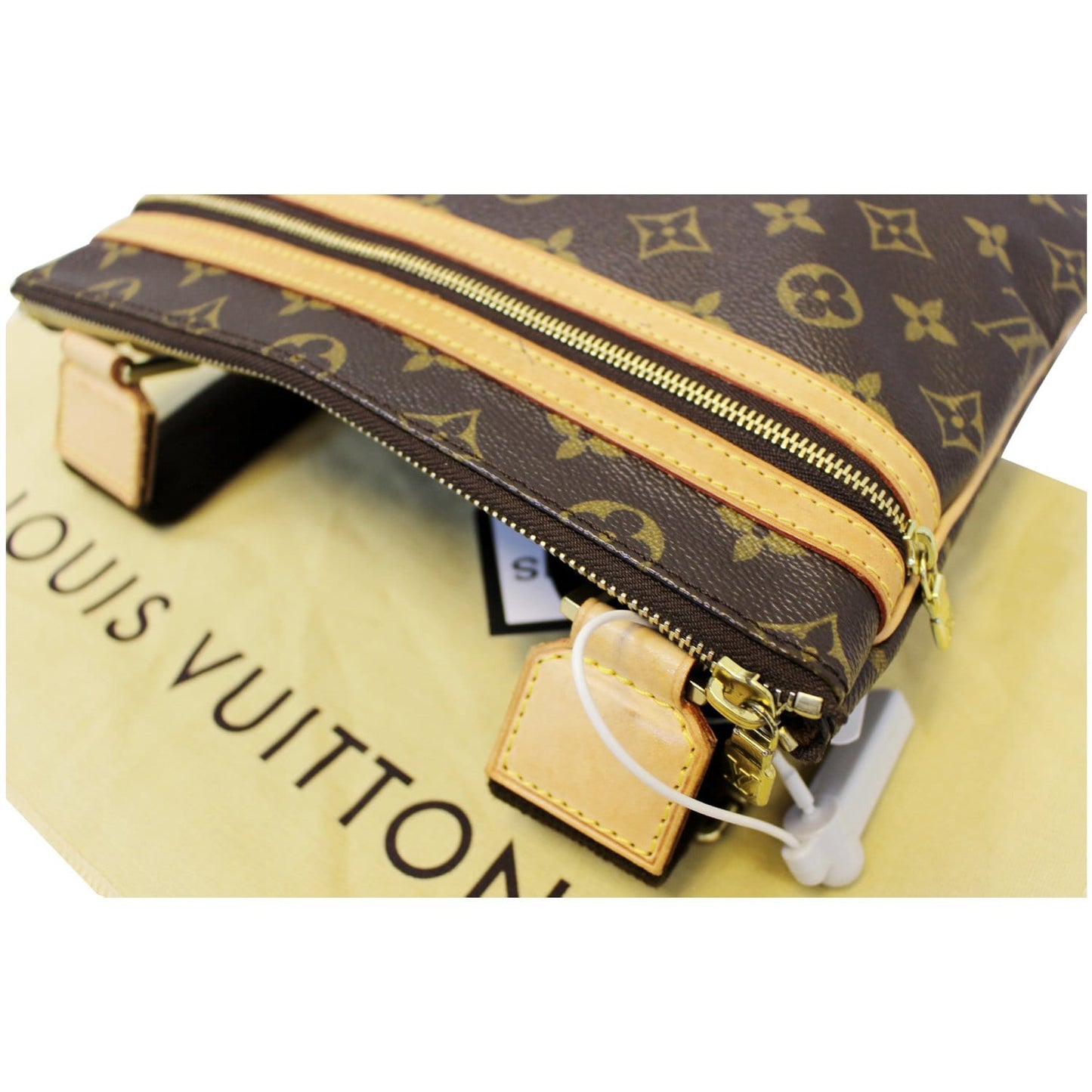 LOUIS VUITTON Pochette Bosphore Monogram Canvas Crossbody Bag