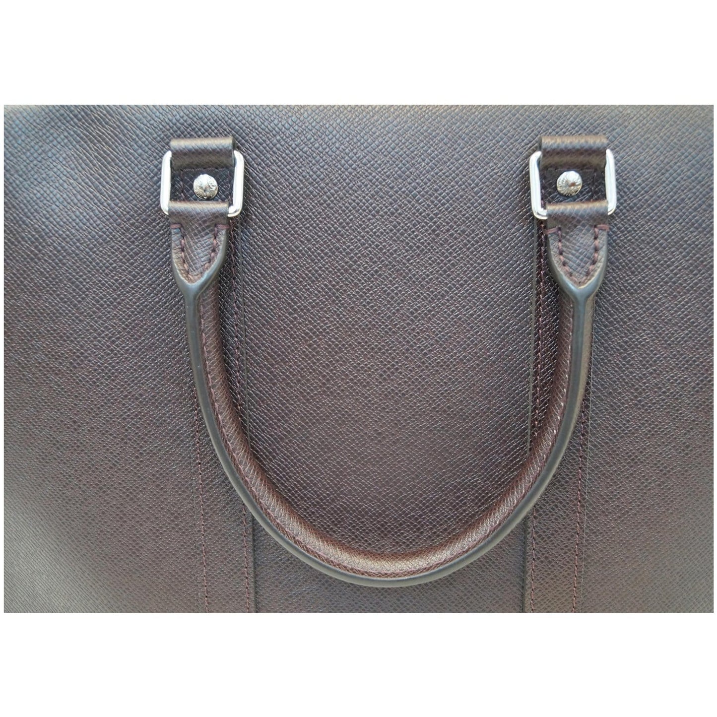 LOUIS VUITTON Porte-Documents Voyage PM Taiga Leather Briefcase Bag Brown