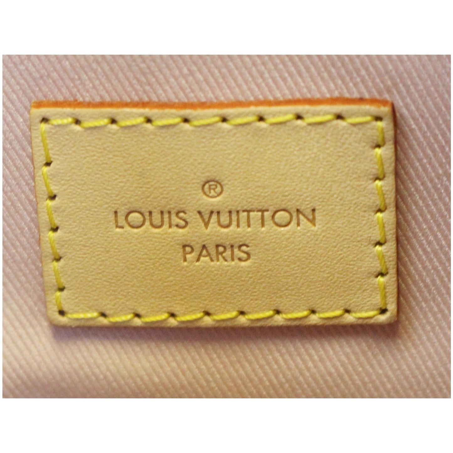 LOUIS VUITTON Graceful MM Damier Azur Shoulder Bag White