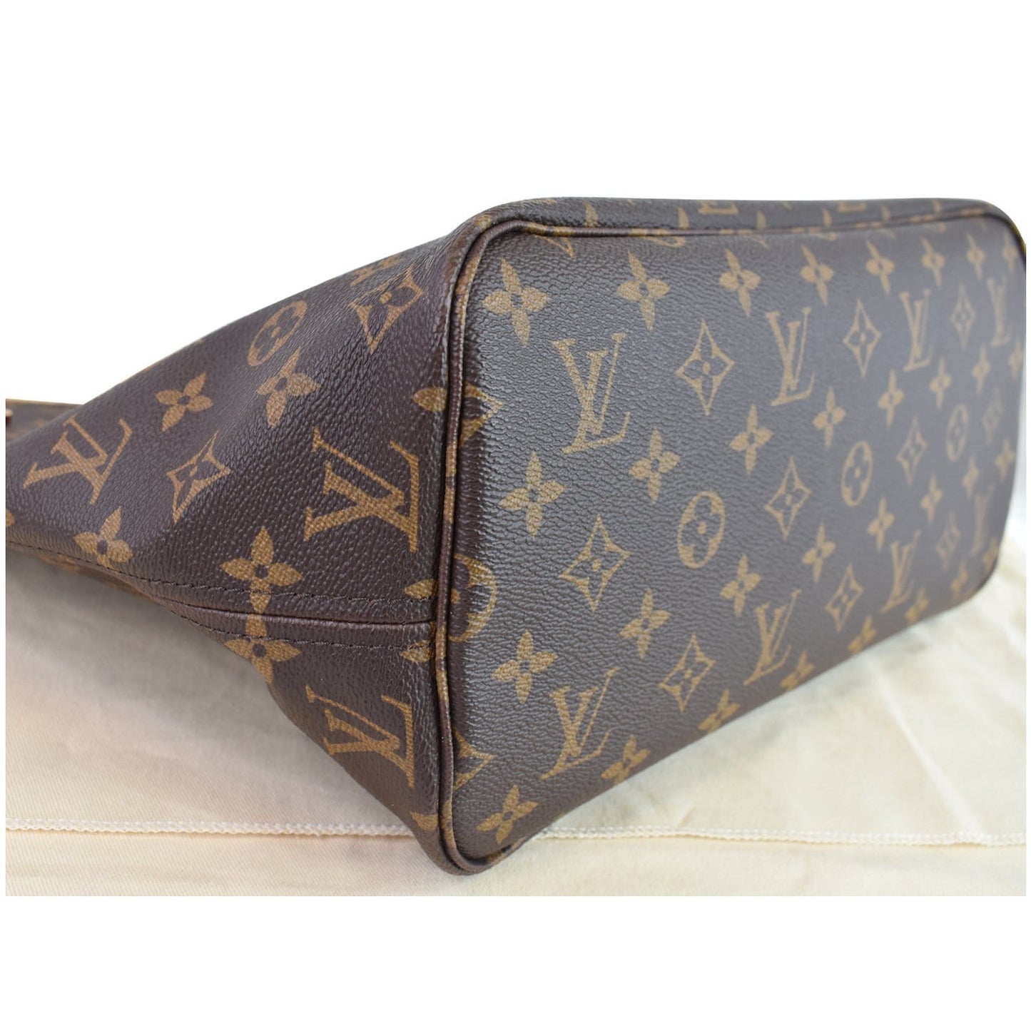 LOUIS VUITTON Neverfull MM Monogram Canvas Shoulder Bag Brown