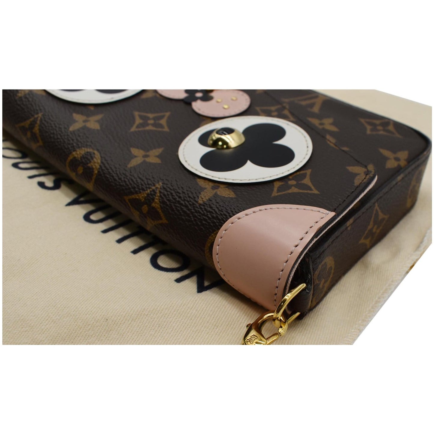 LOUIS VUITTON Pochette Felicie Dog Monogram Chain Crossbody Bag Brown