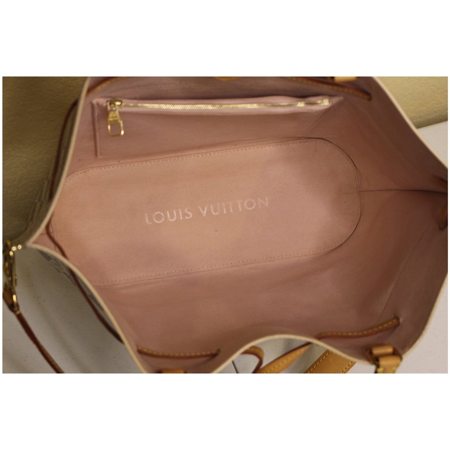 LOUIS VUITTON Girolata Damier Azur Shoulder Bag White