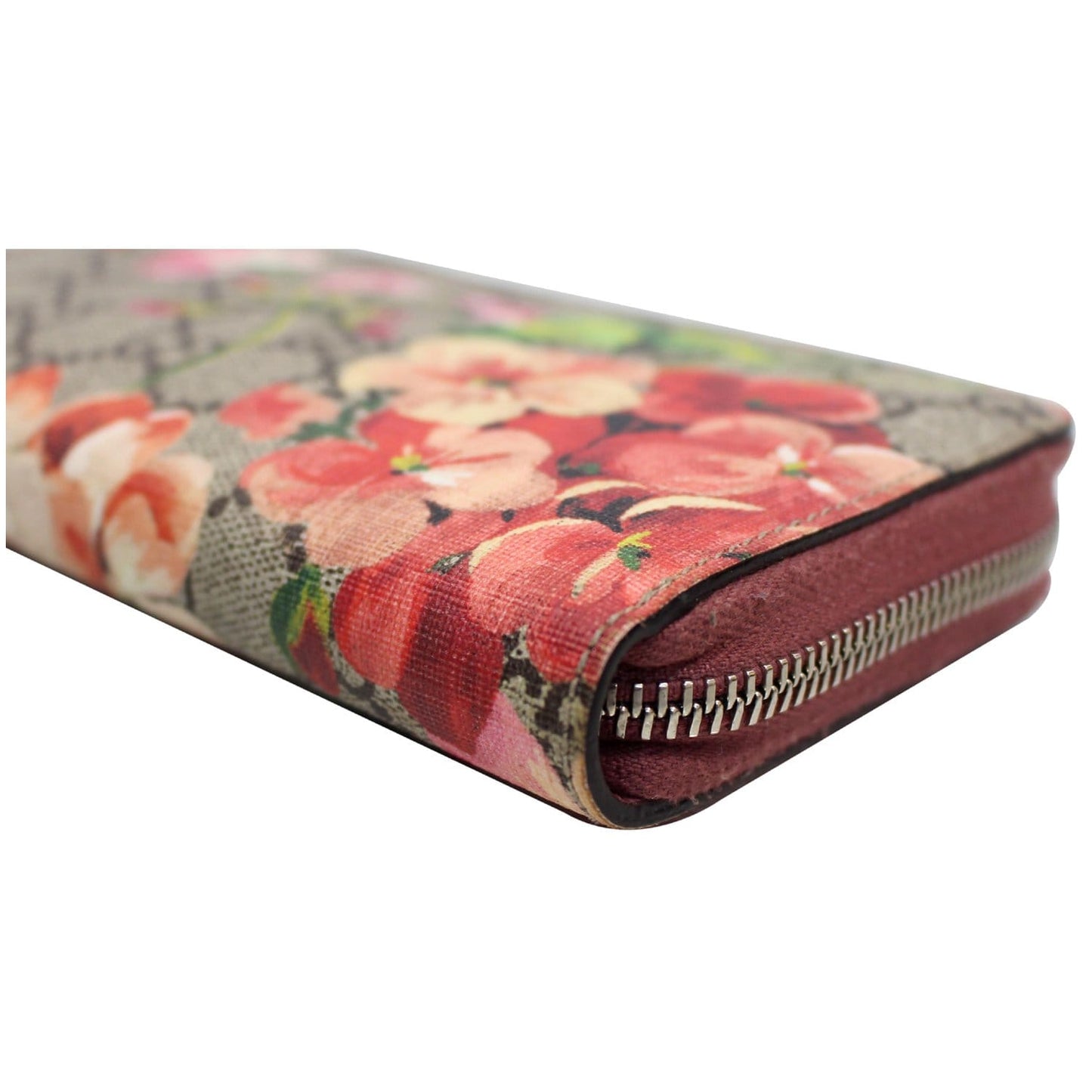 GUCCI GG Blooms Supreme Canvas Zip Around Wallet Beige/Ebony 404071