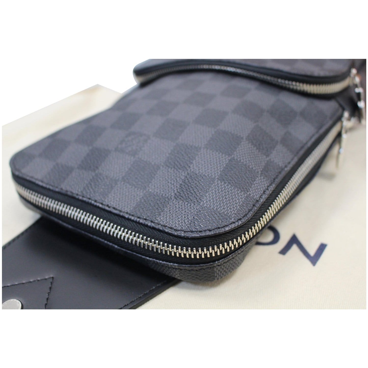 LOUIS VUITTON Avenue Sling Damier Graphite Crossbody Bag Black