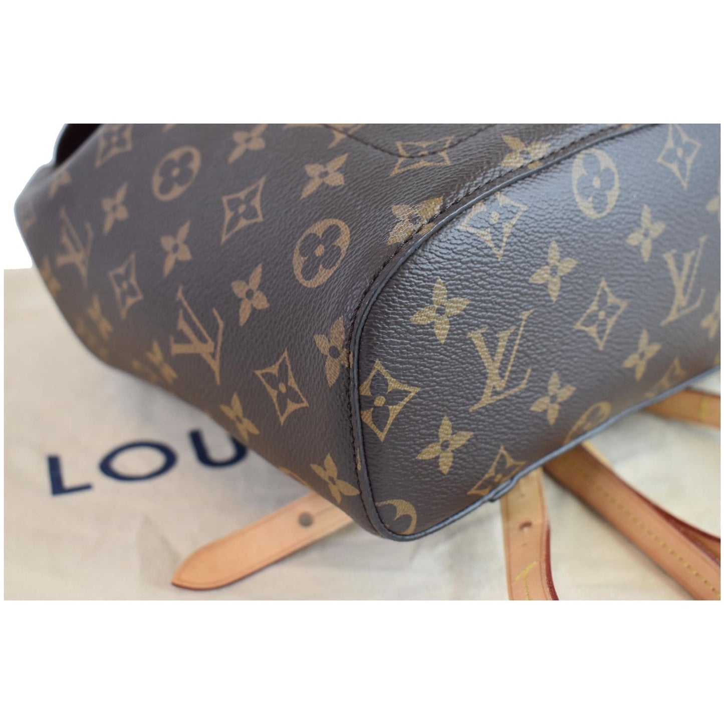 LOUIS VUITTON Montsouris NM Monogram Canvas Backpack Bag Brown