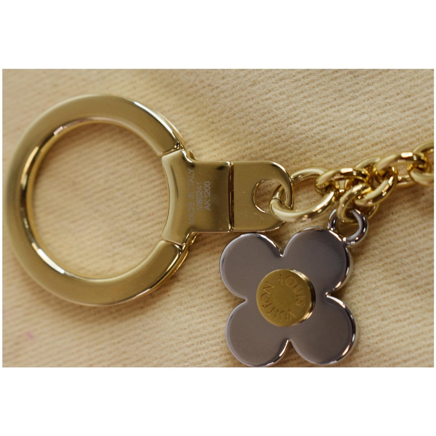 LOUIS VUITTON Flash Flower Chain Bag Charm Key Holder Red