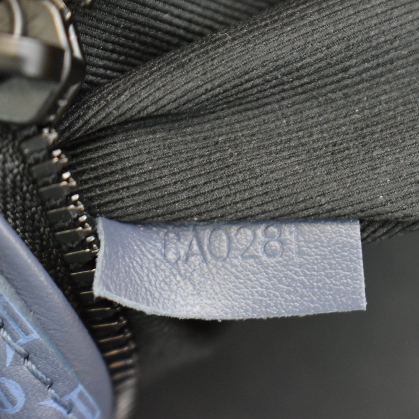 LOUIS VUITTON Discovery Monogram Shadow Leather Bumbag Navy Blue