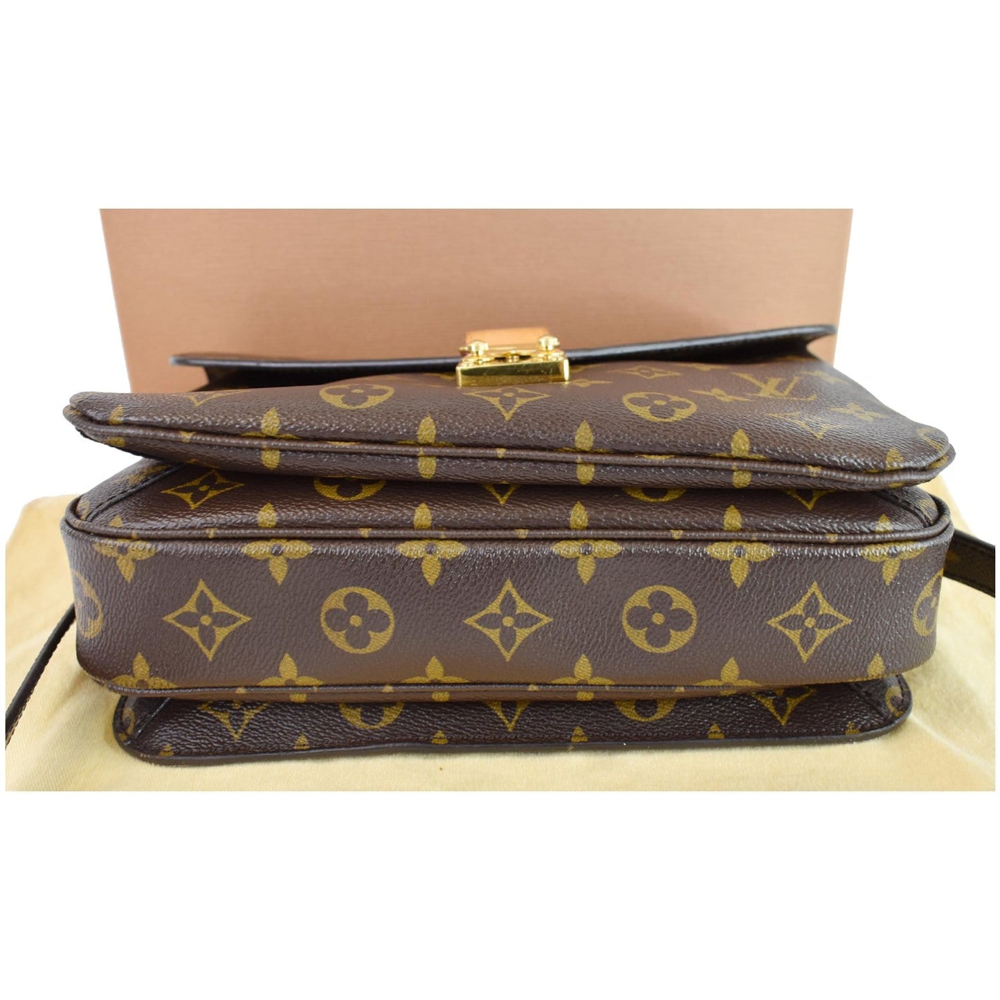 LOUIS VUITTON Metis Pochette Monogram Canvas Crossbody Bag Brown