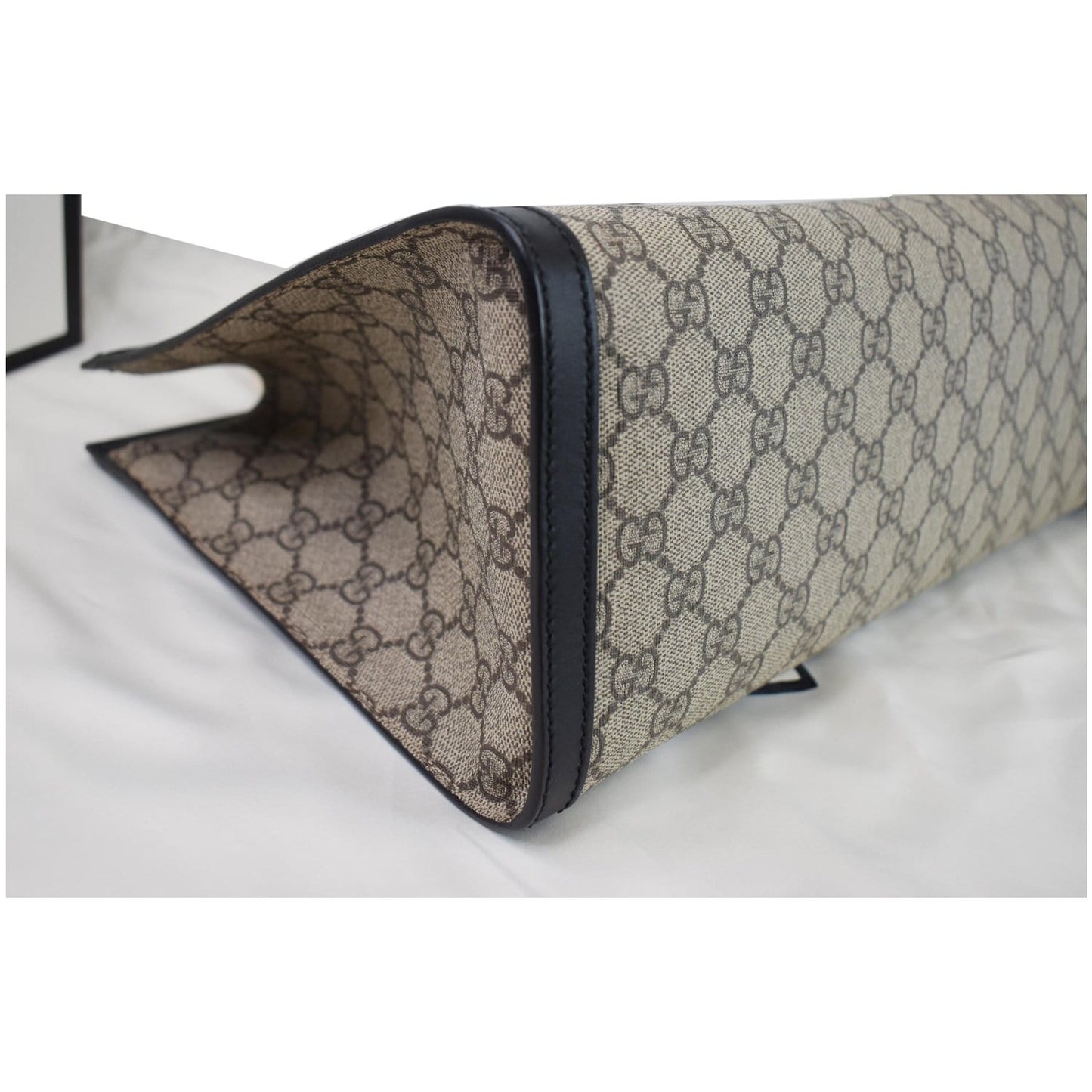 GUCCI Padlock Medium GG Supreme Canvas Shoulder Bag Beige 479197