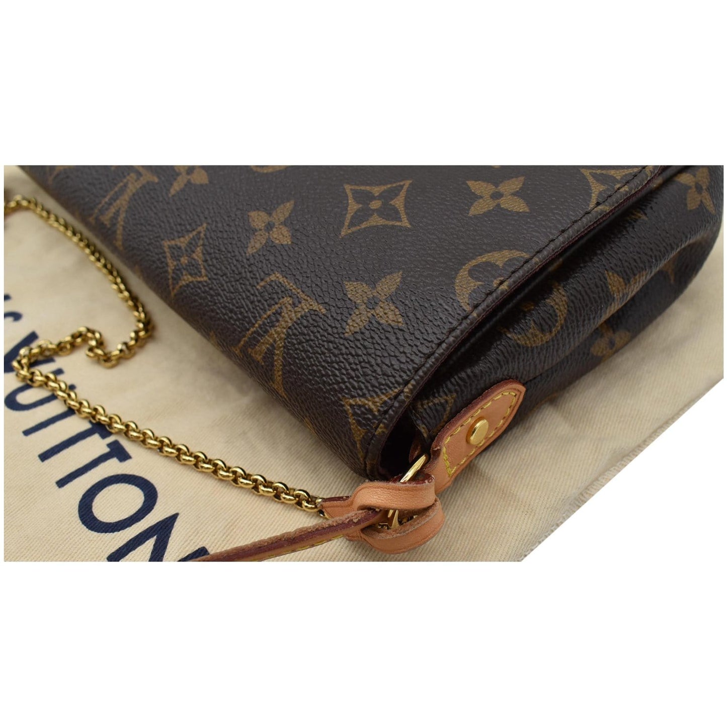 LOUIS VUITTON Favorite MM Monogram Canvas Crossbody Bag Brown