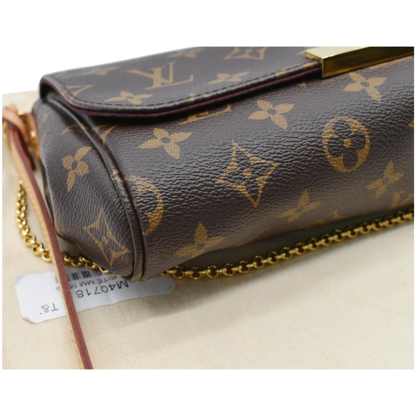LOUIS VUITTON Favorite MM Monogram Canvas Crossbody Bag Brown