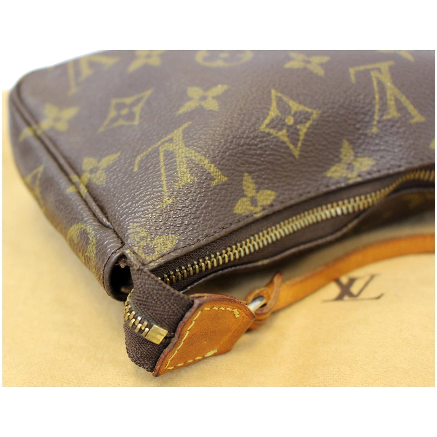 LOUIS VUITTON Pochette Accessoires Monogram Canvas Pouch Bag Brown