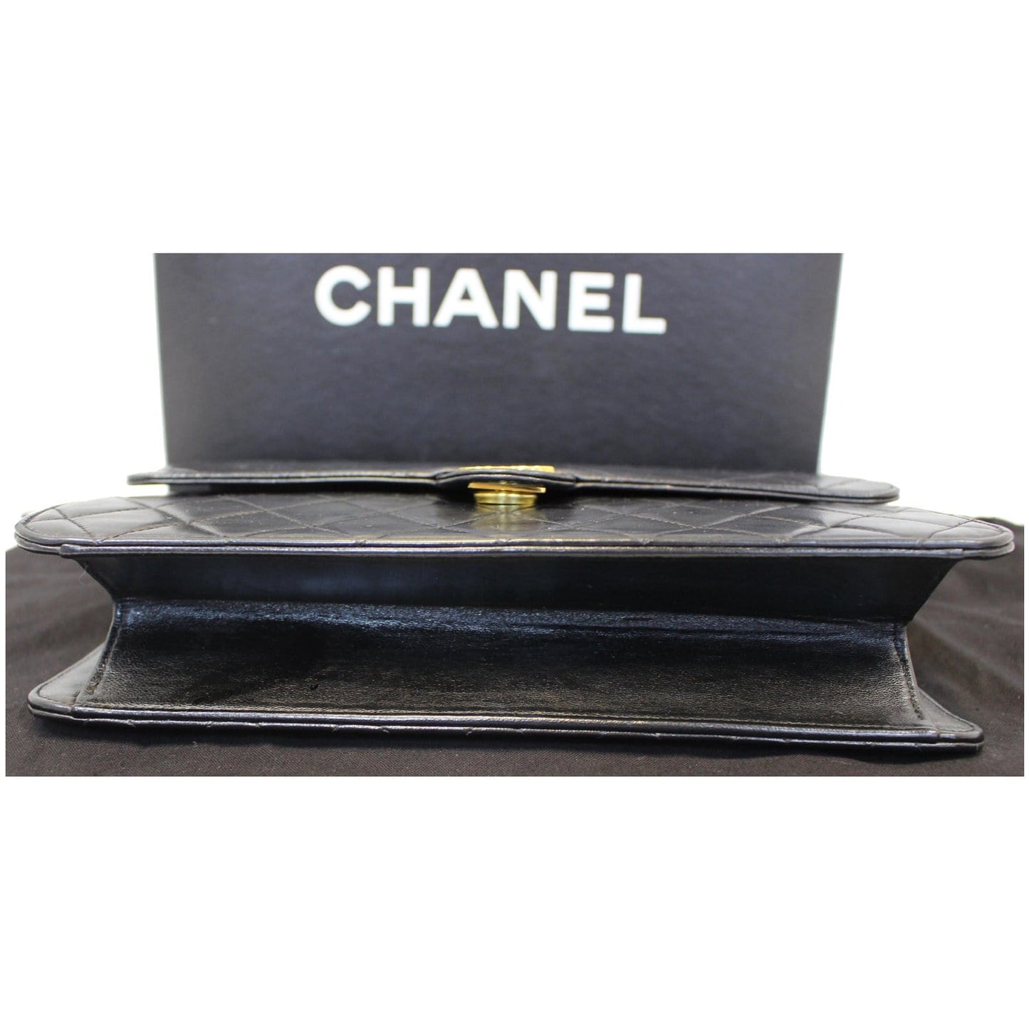 CHANEL Matelasse 25 Lambskin Leather Shoulder Bag Black