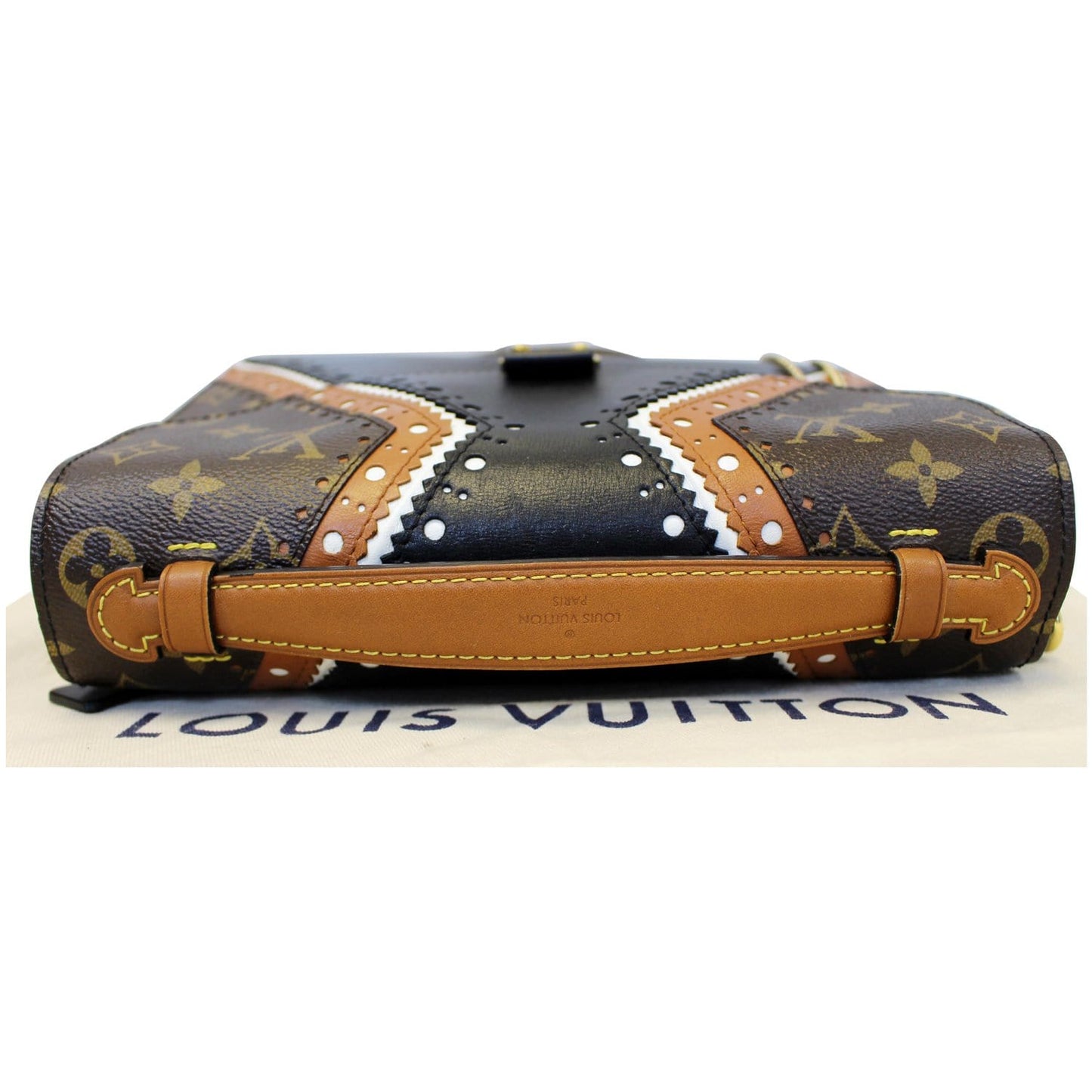 LOUIS VUITTON Metis Pochette Brogue Reverse Monogram Shoulder Bag Brown