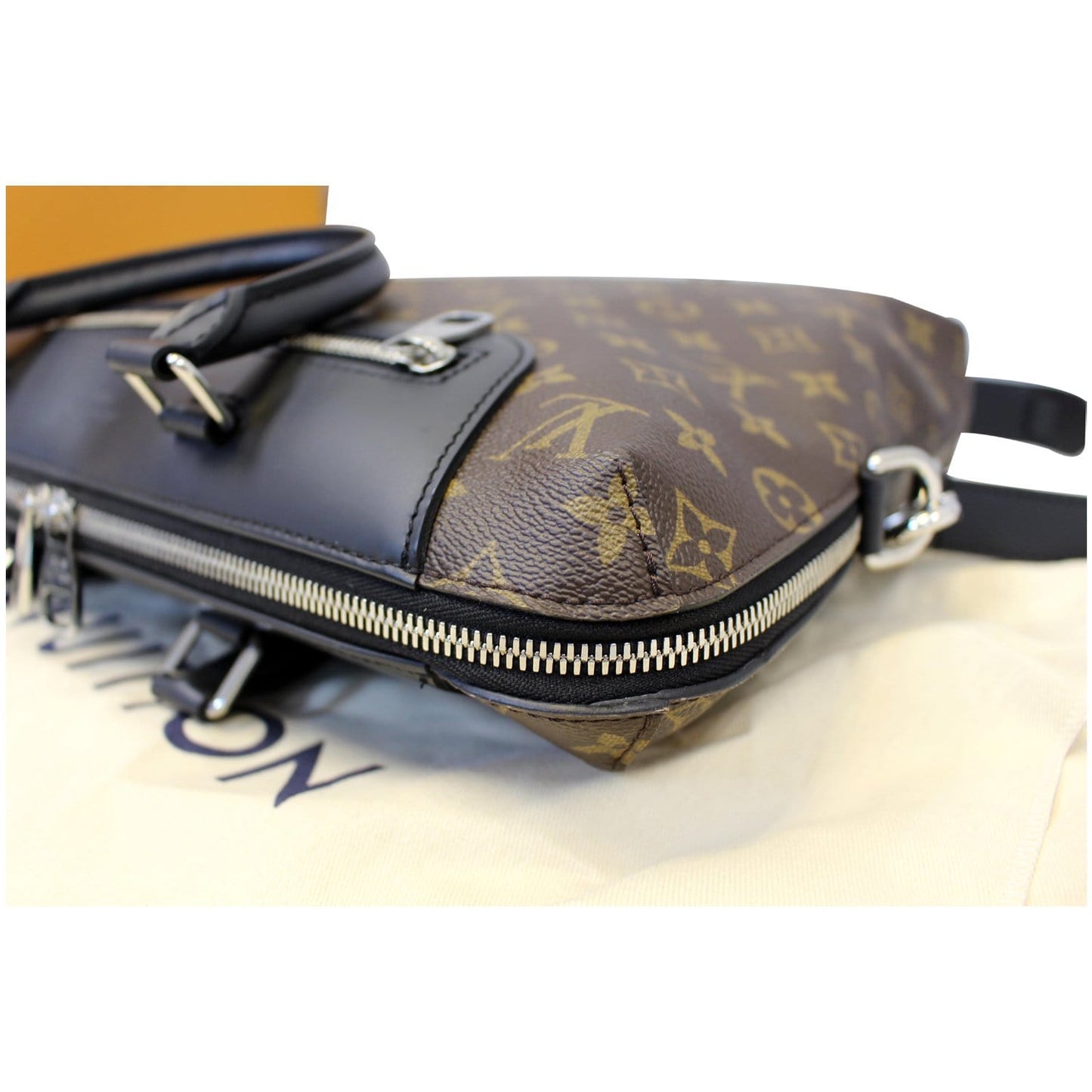 LOUIS VUITTON Porte-Documents Jour Monogram Macassar Briefcase Bag