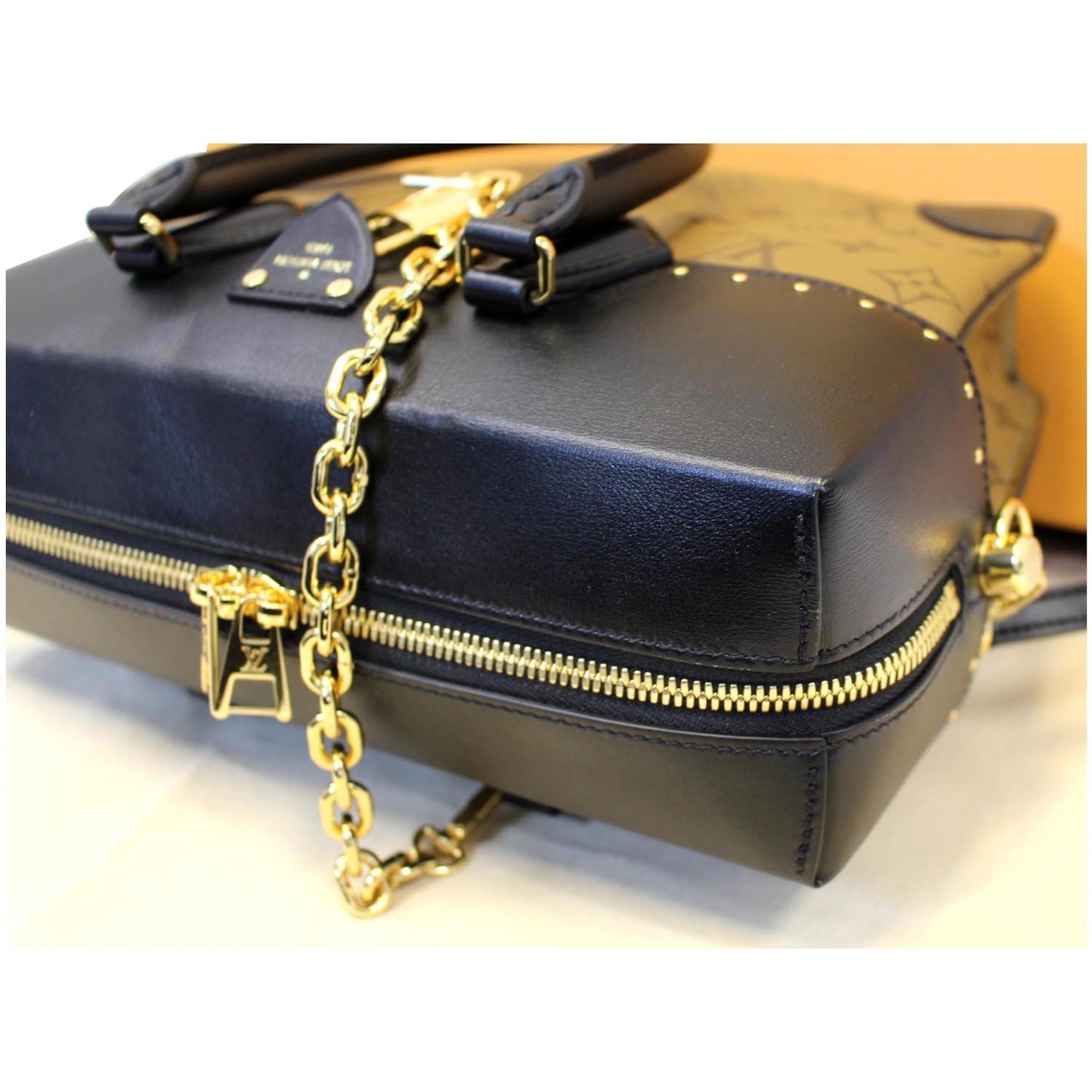 LOUIS VUITTON City Malle MM Reverse Monogram Shoulder Handbag