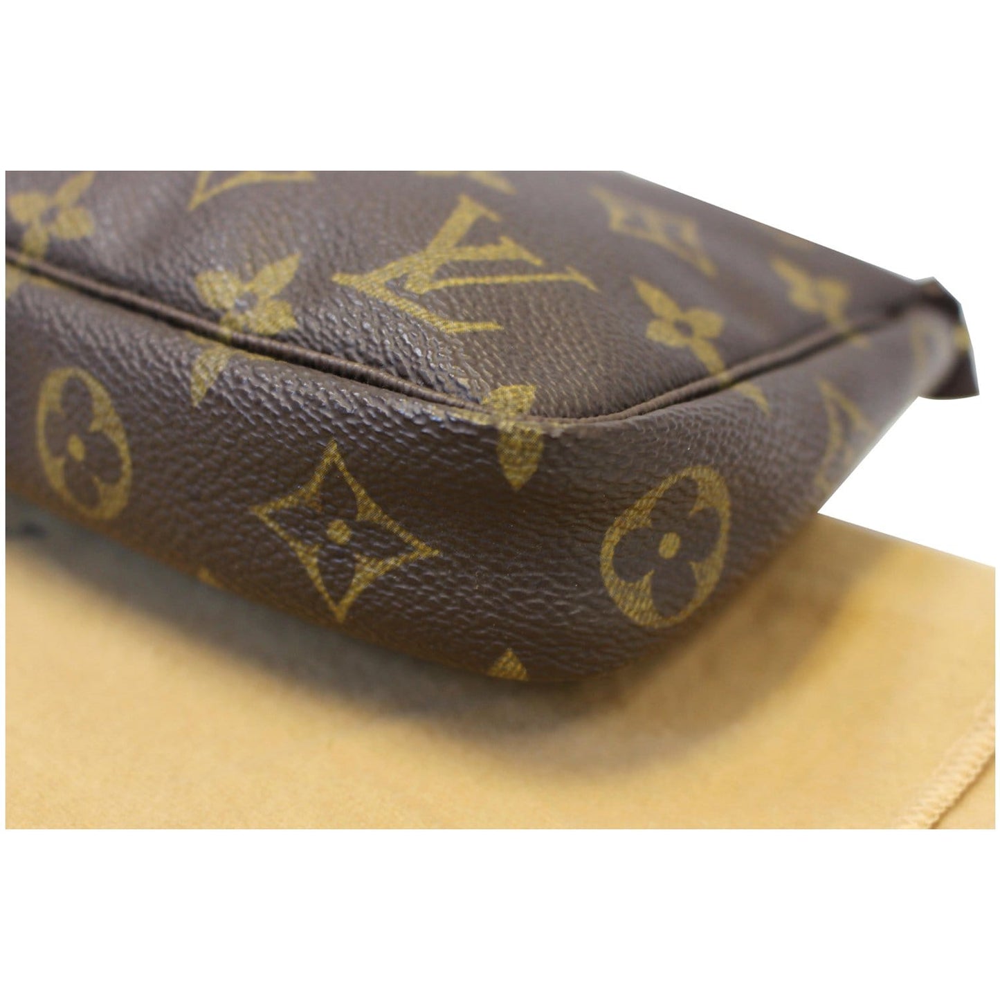 LOUIS VUITTON Pochette Accessoires Monogram Canvas Pouch Bag Brown