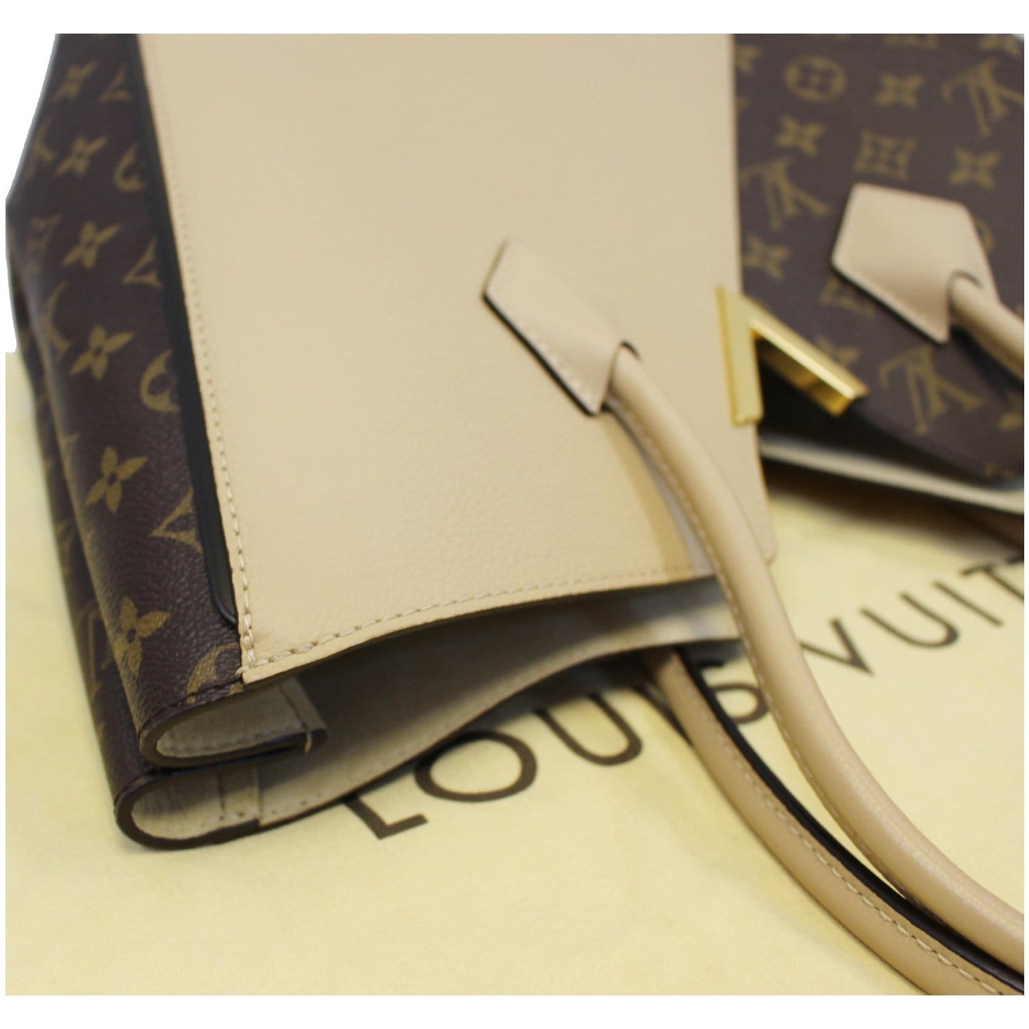 LOUIS VUITTON Kimono Monogram Calfskin Tote Bag Dune